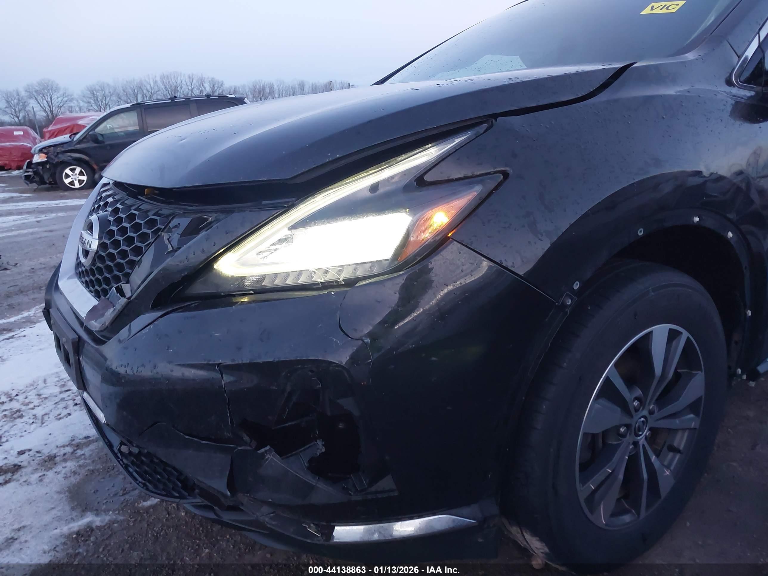 NISSAN MURANO image 6