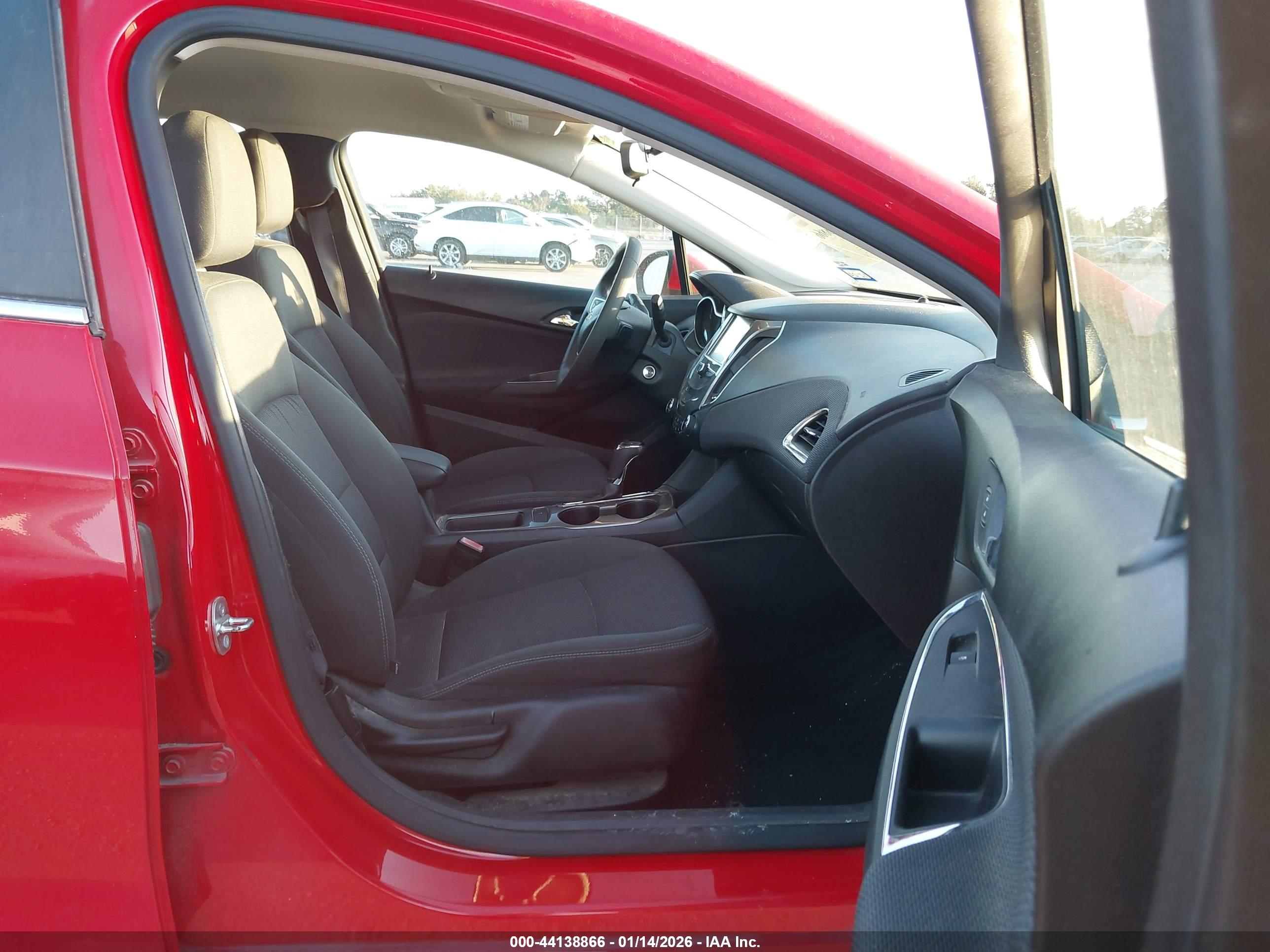 CHEVROLET CRUZE image 5