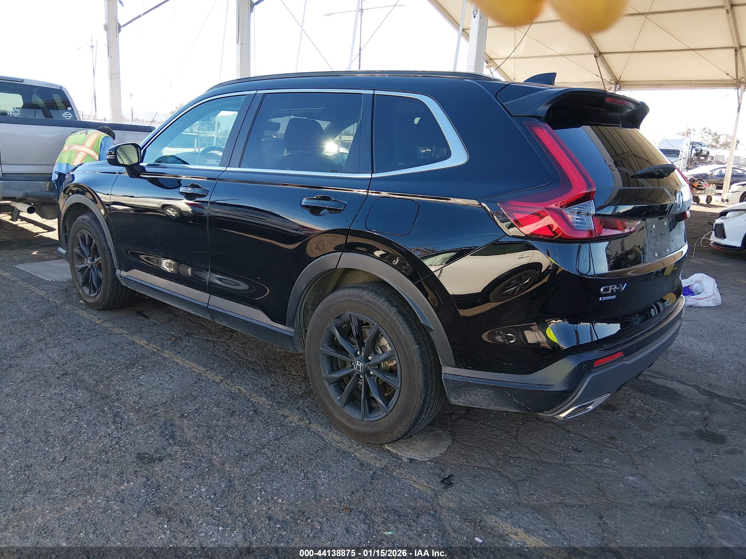 HONDA CR-V image 3