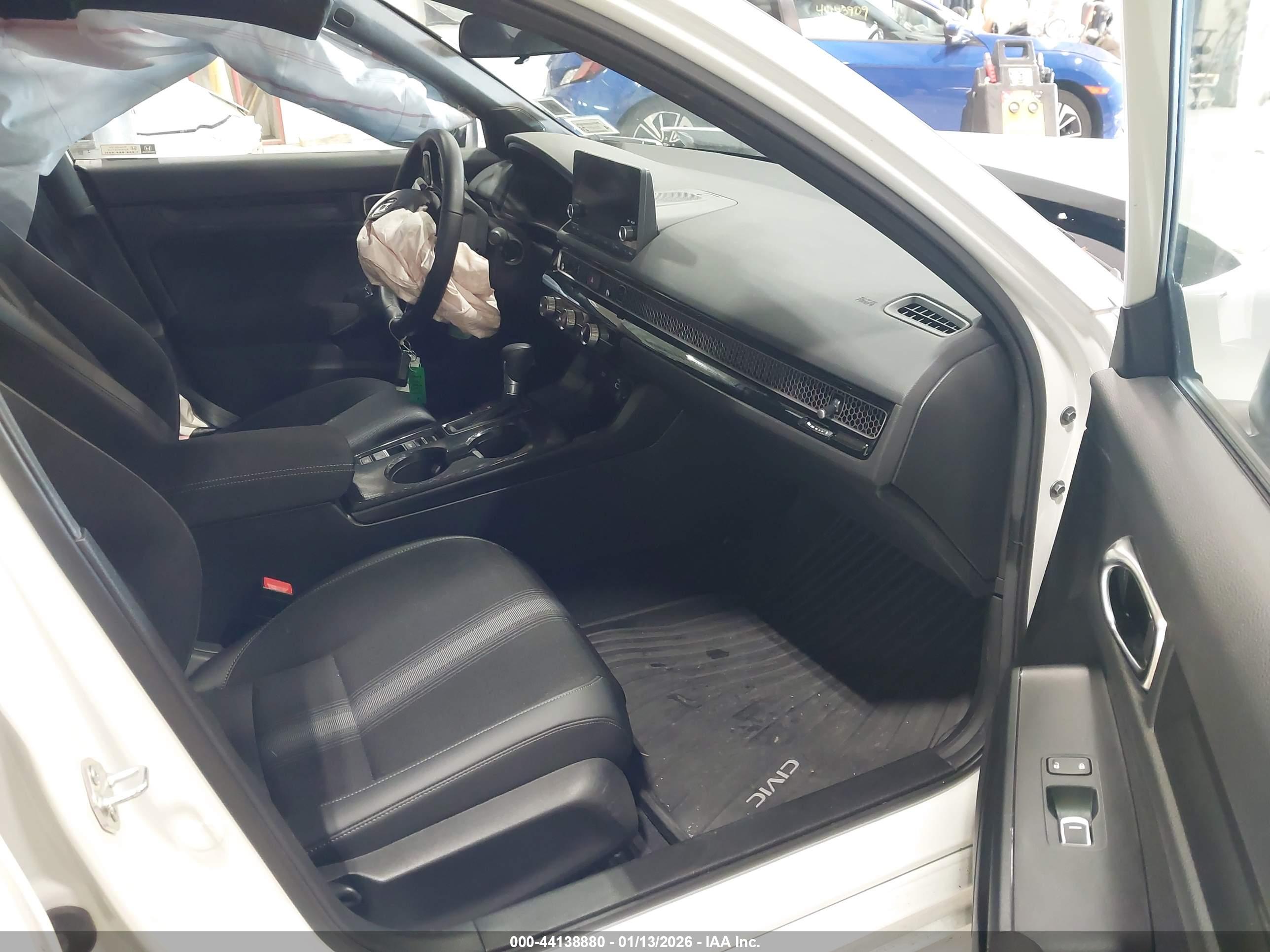 HONDA CIVIC image 5