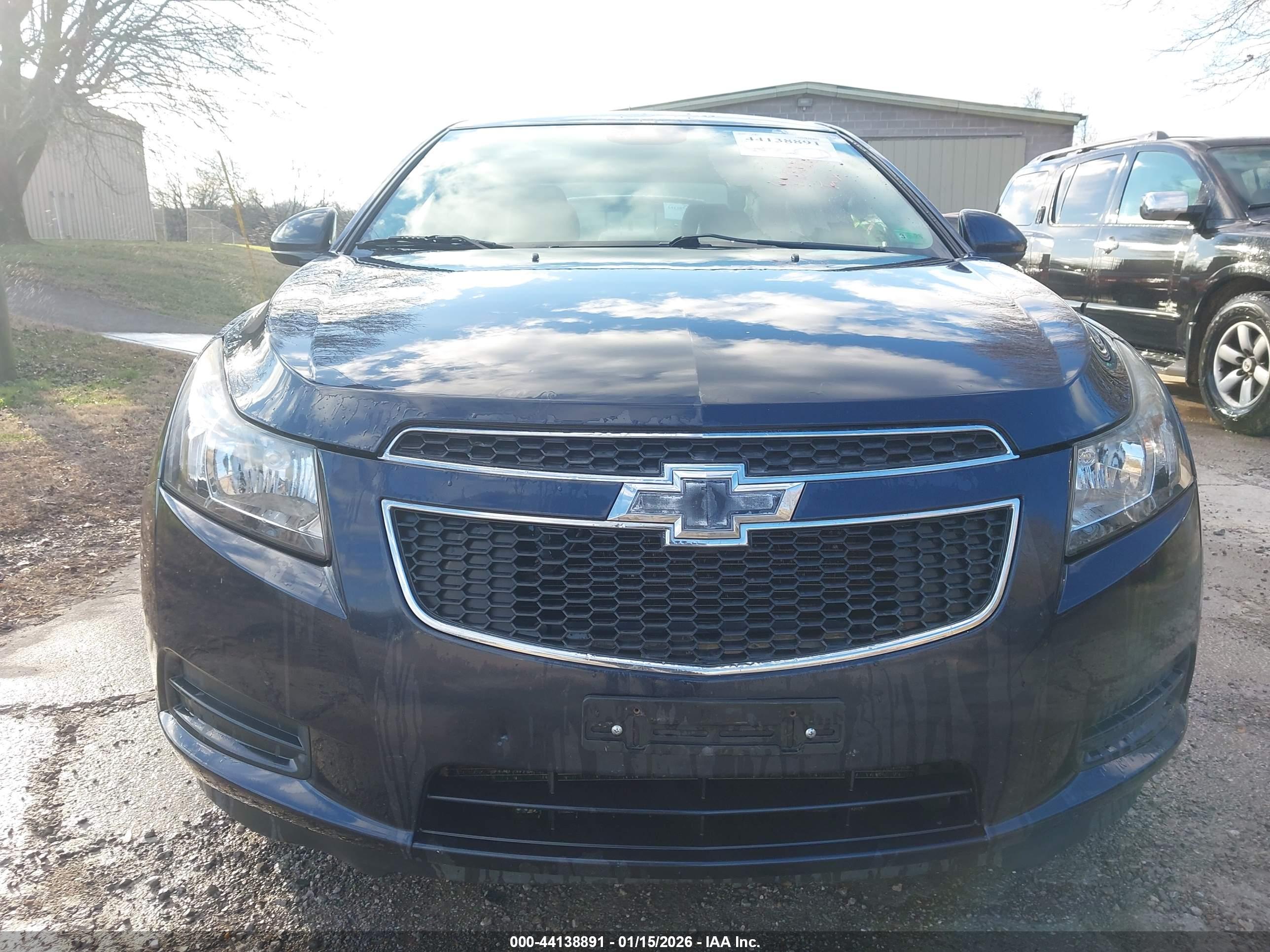 CHEVROLET CRUZE image 6