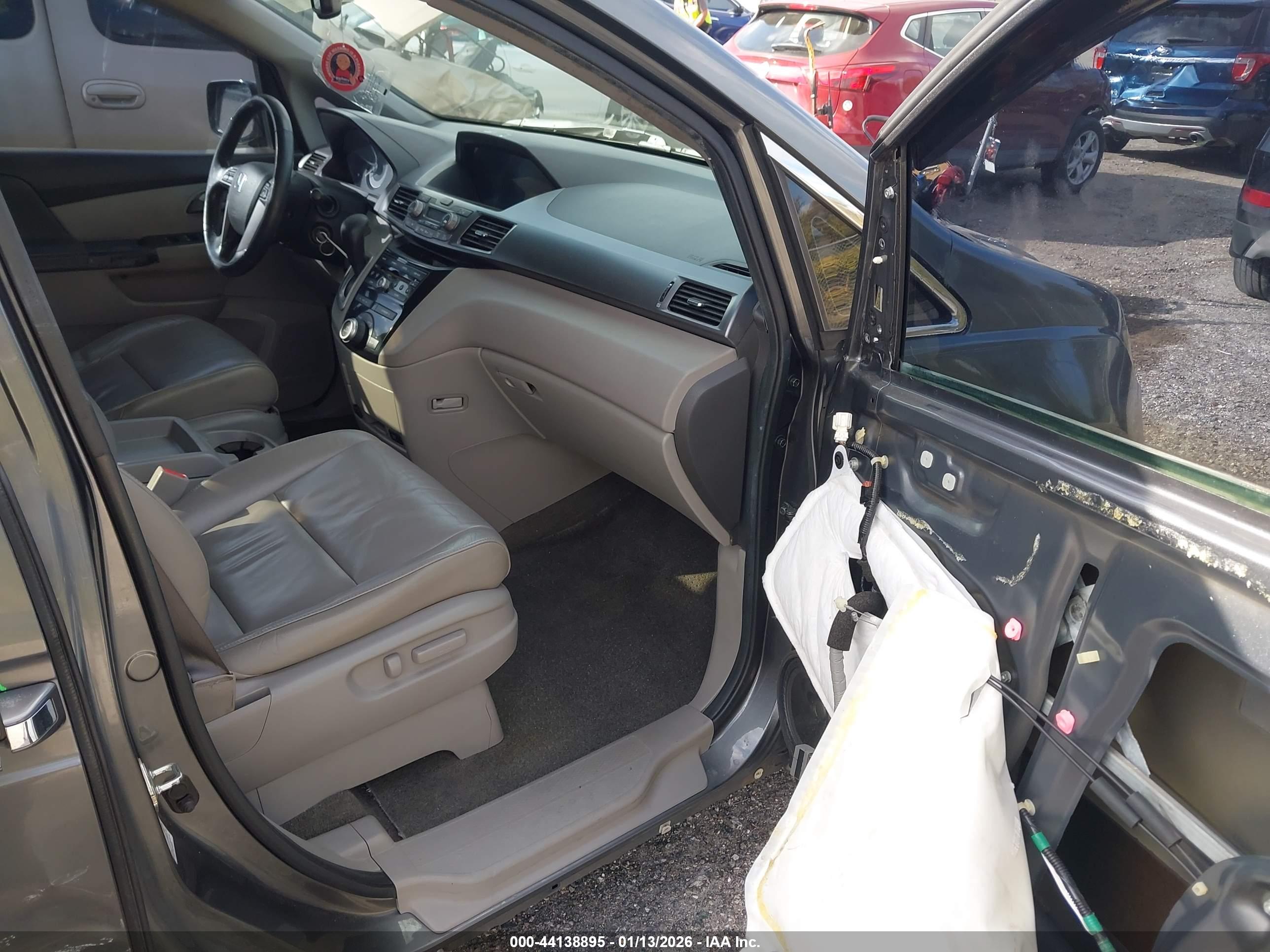 HONDA ODYSSEY image 5