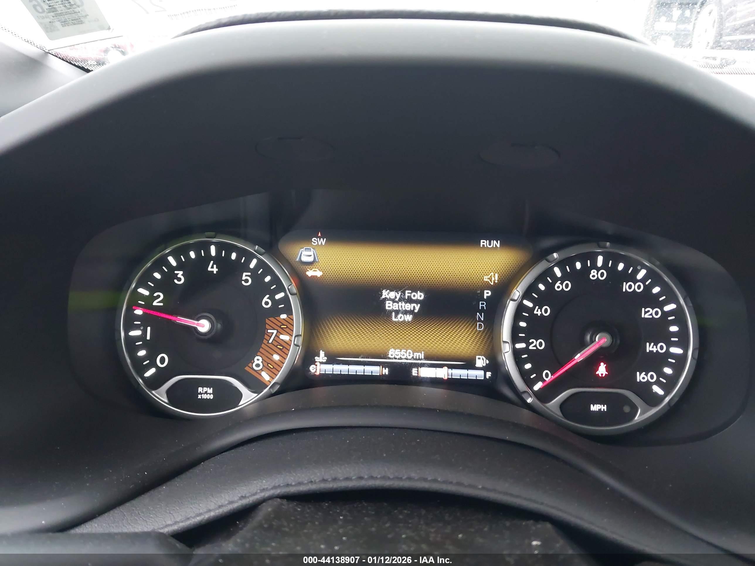 JEEP RENEGADE image 7