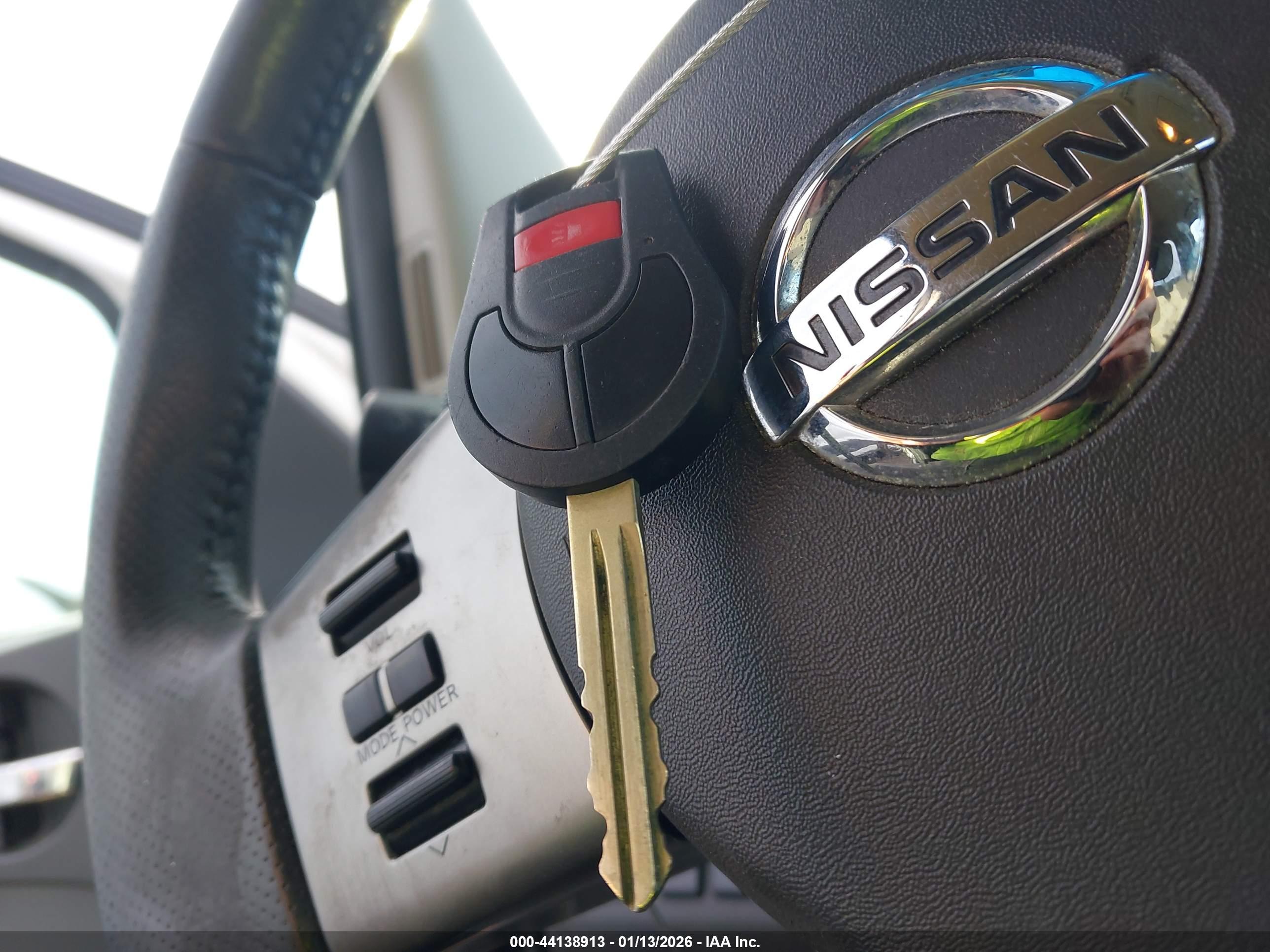 NISSAN XTERRA image 11