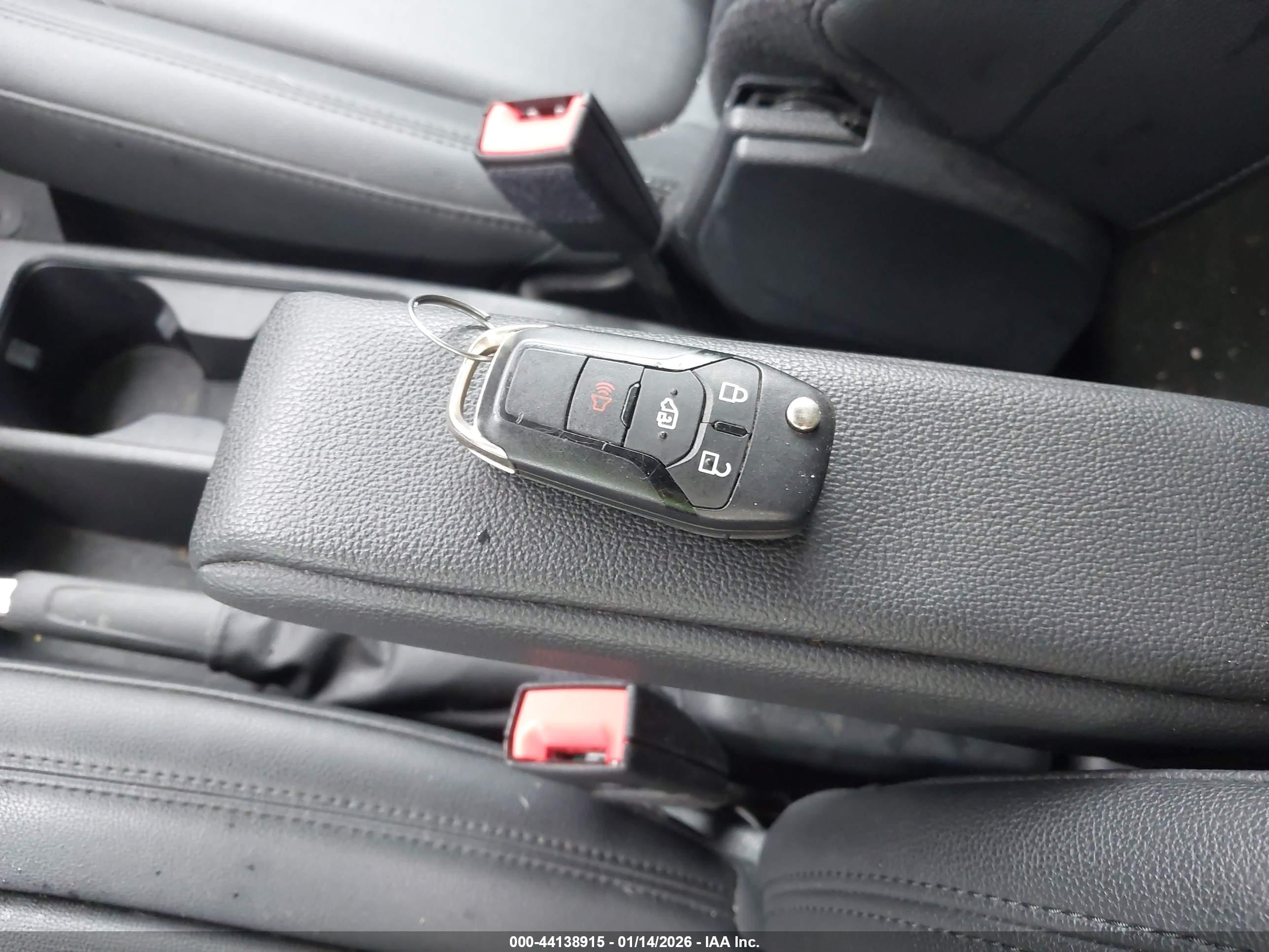 FORD TRANSIT image 11