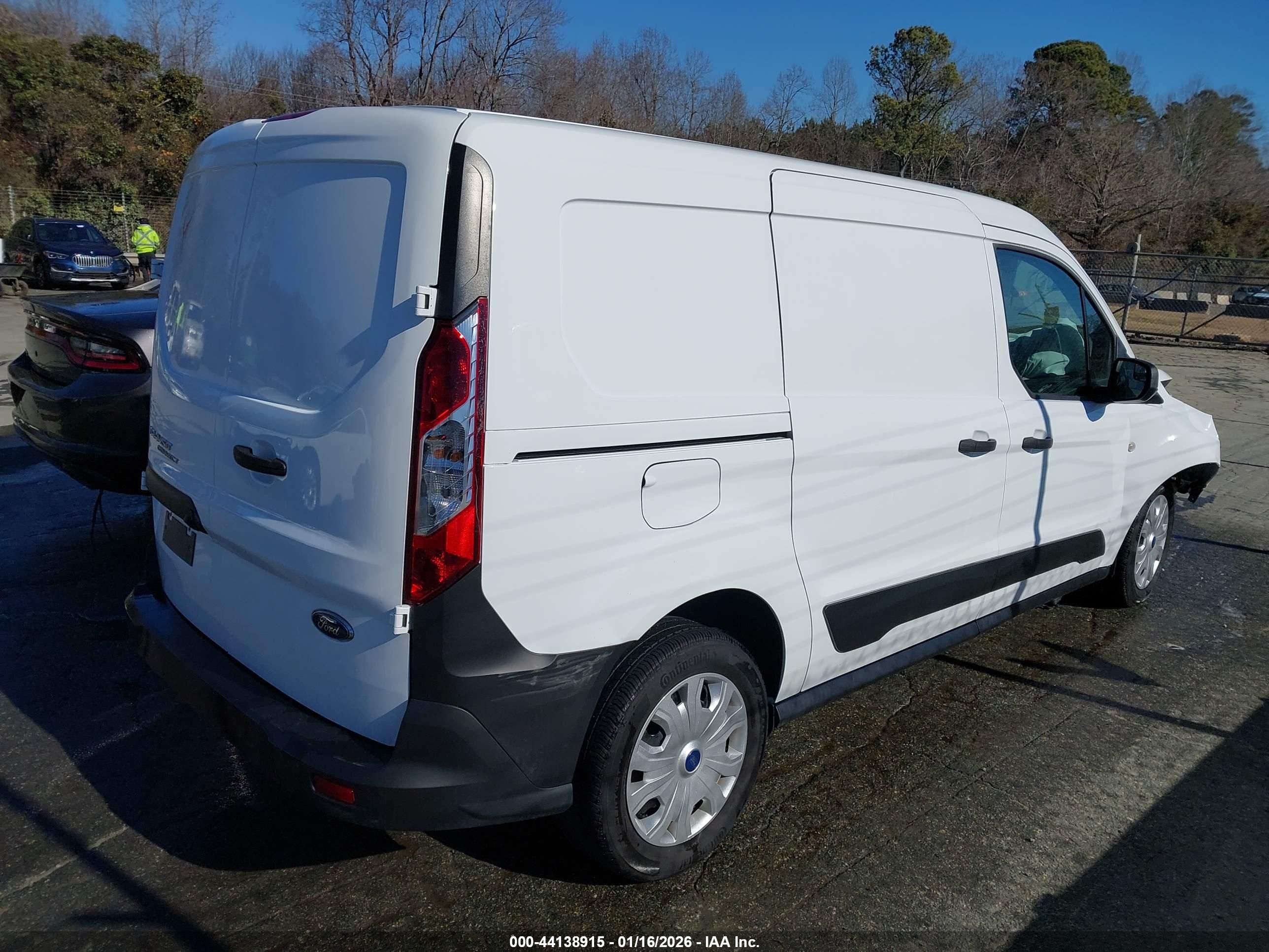 FORD TRANSIT image 4