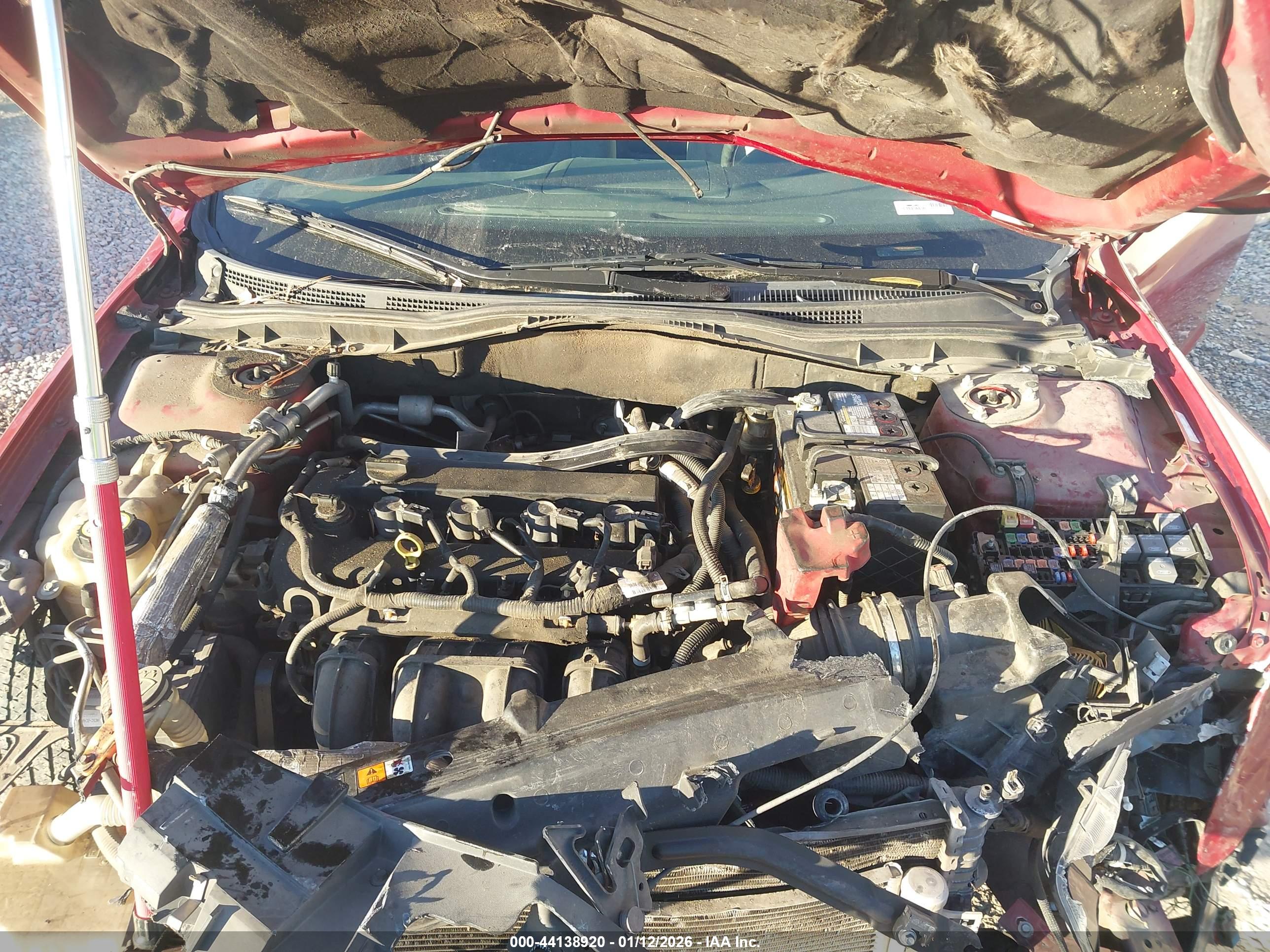 FORD FUSION image 10
