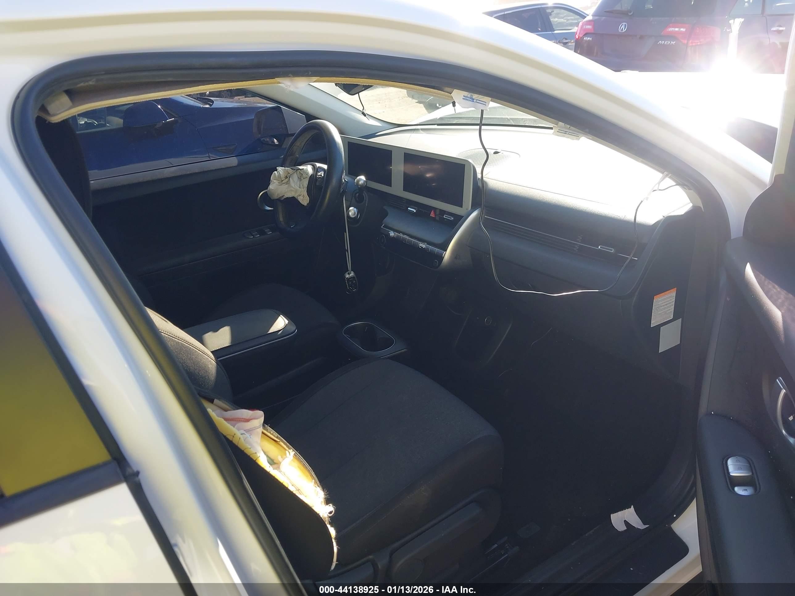 HYUNDAI IONIQ image 5