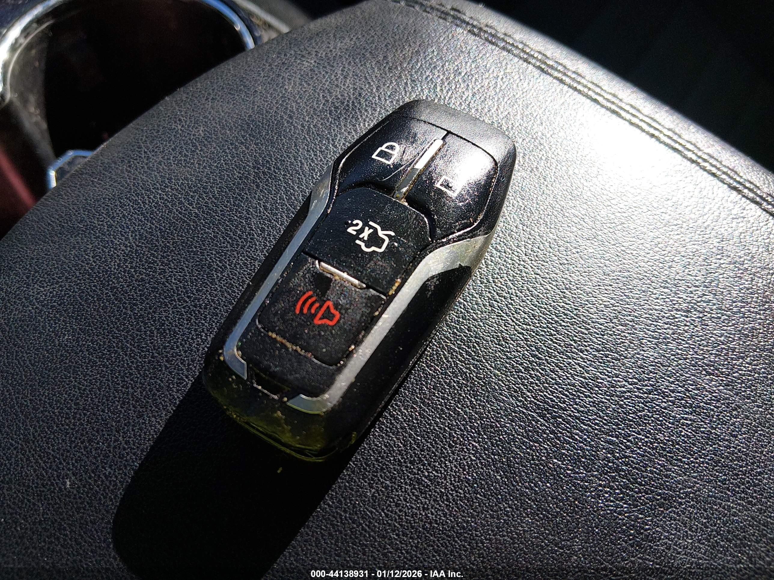 FORD EDGE image 11