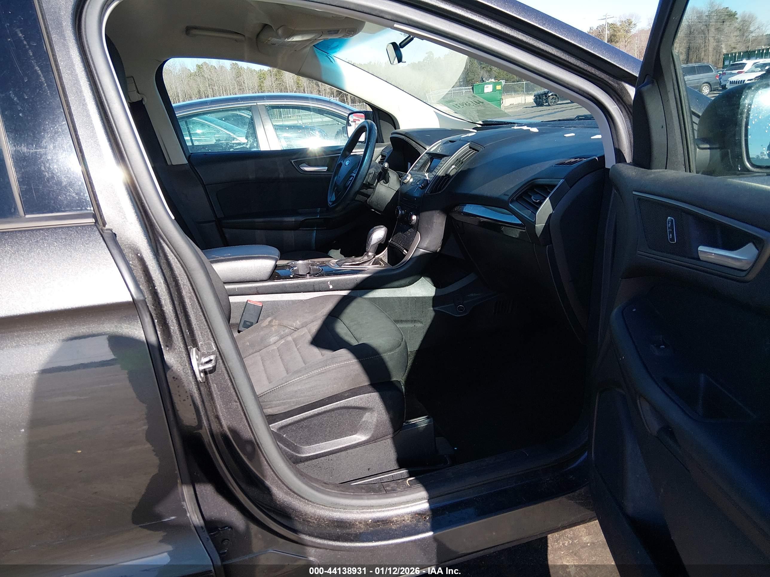 FORD EDGE image 5