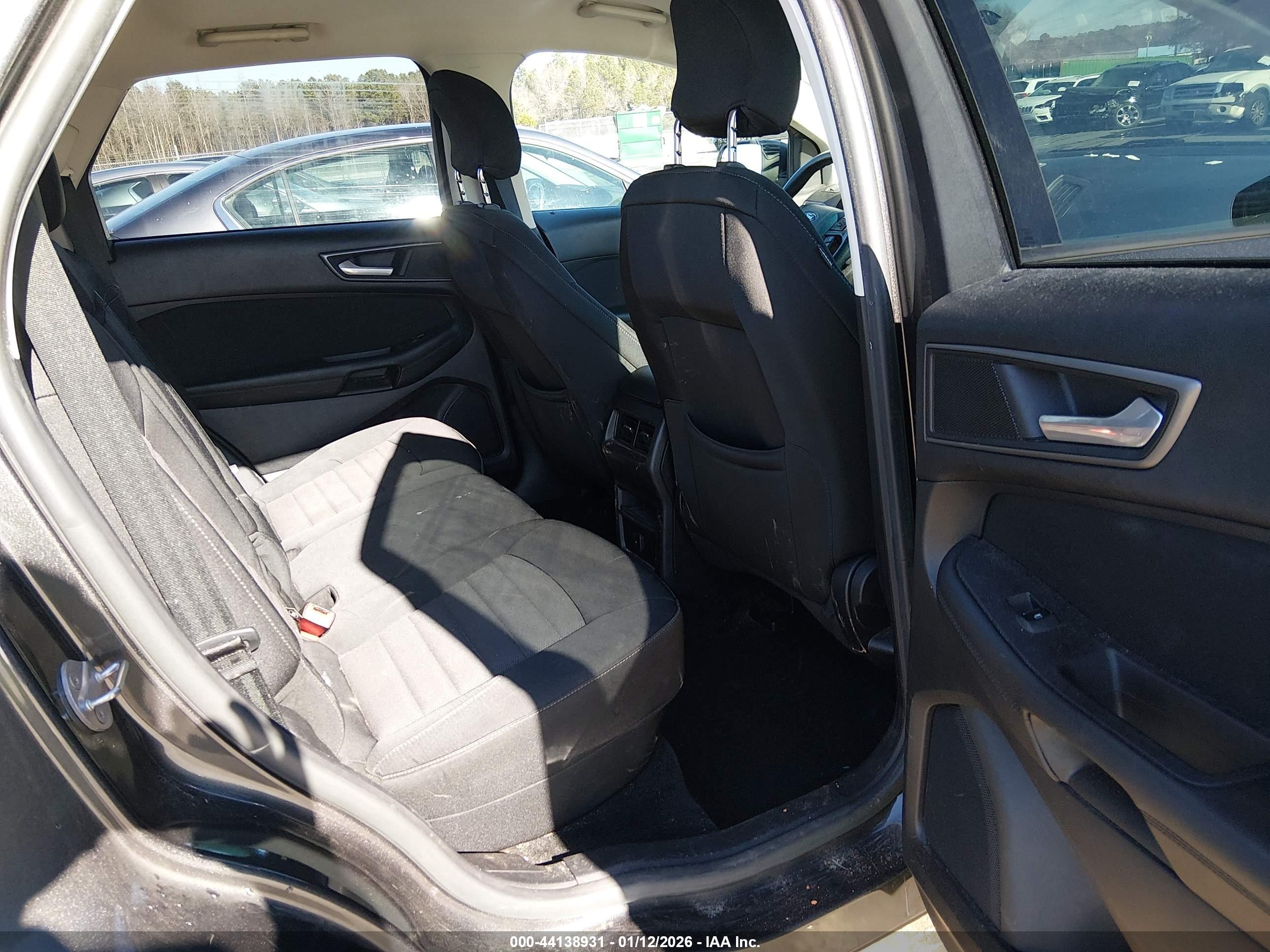 FORD EDGE image 8