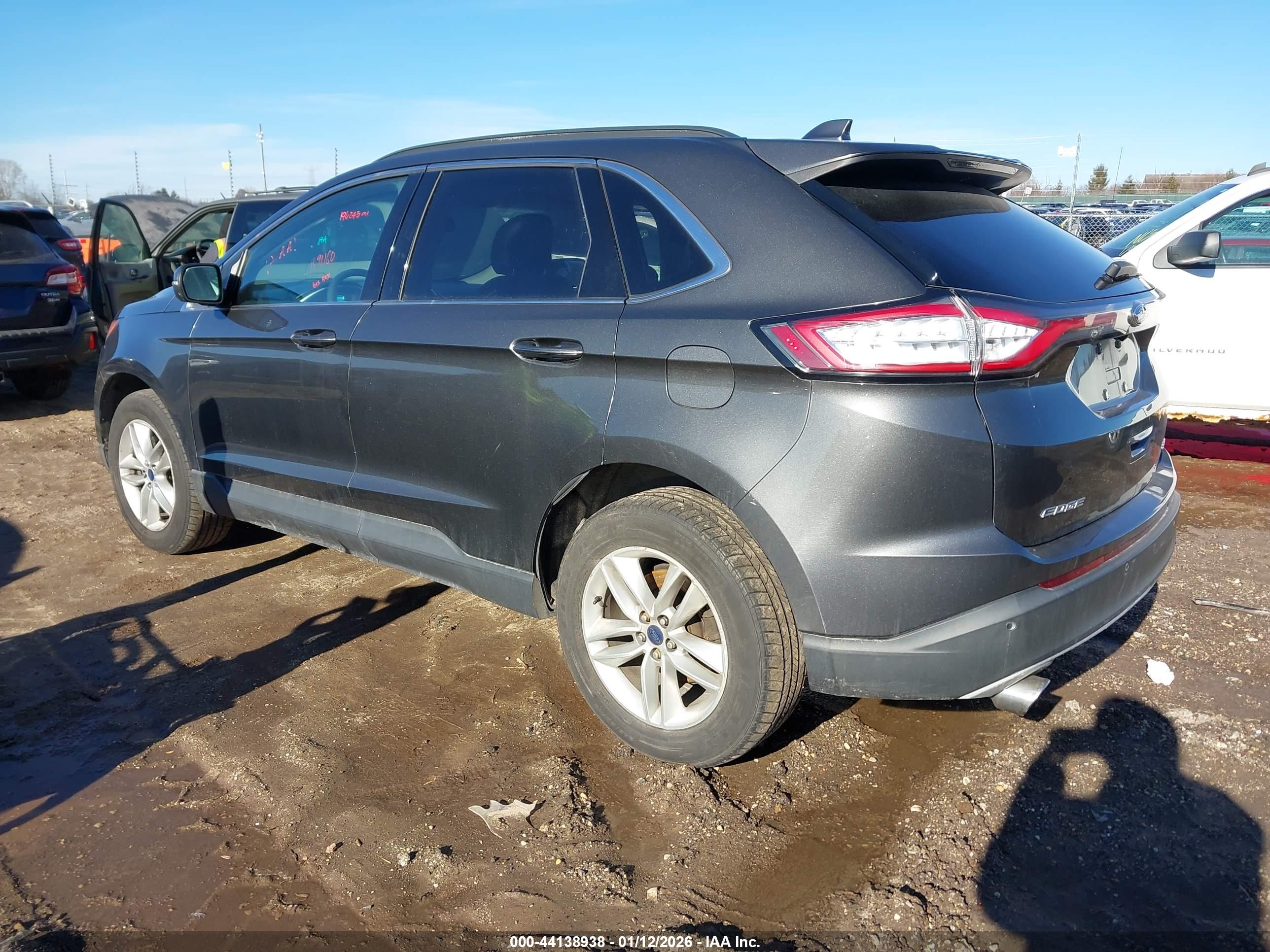 FORD EDGE image 3