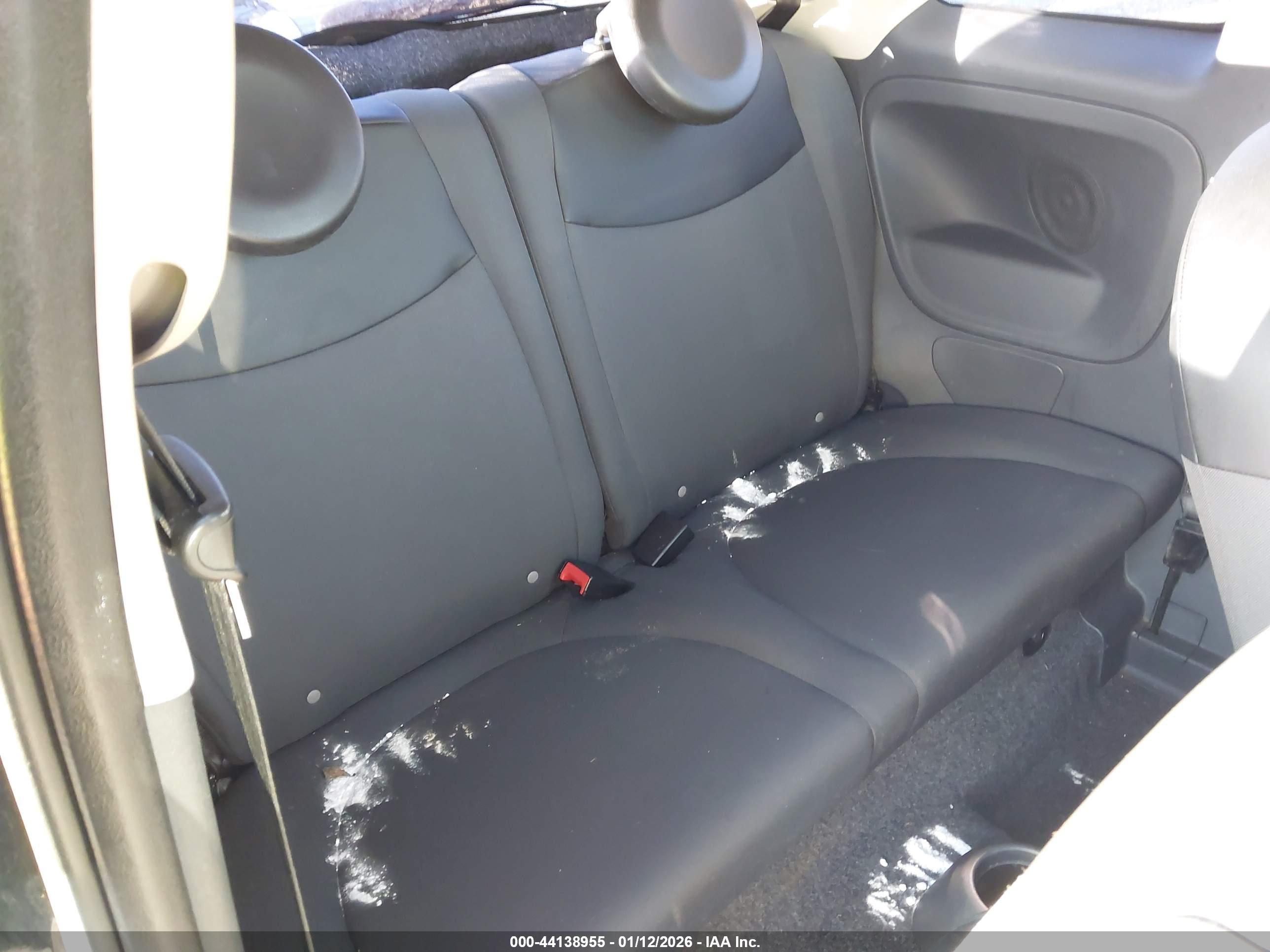 FIAT 500 image 8