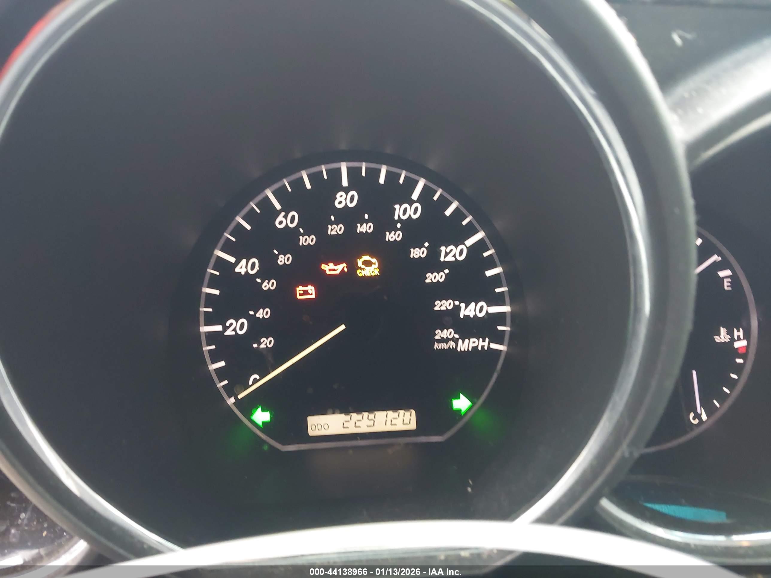 LEXUS RX image 7