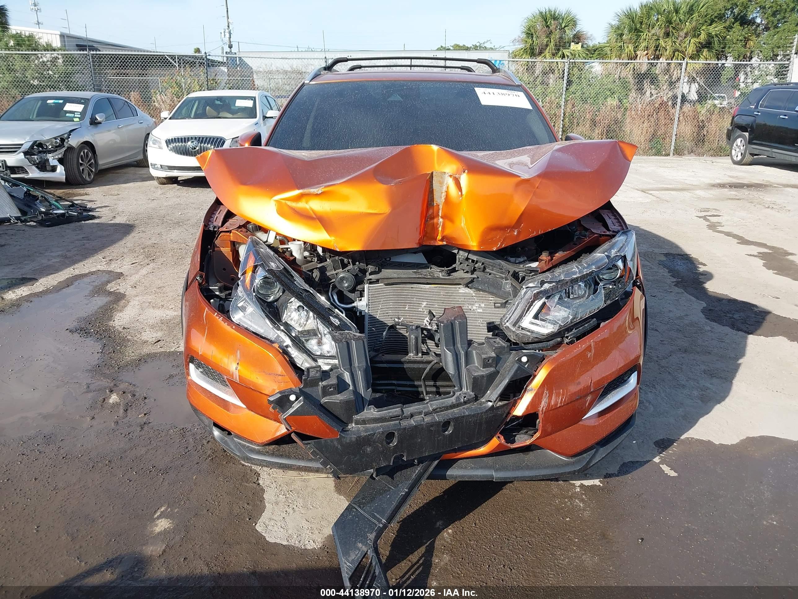 NISSAN ROGUE image 6