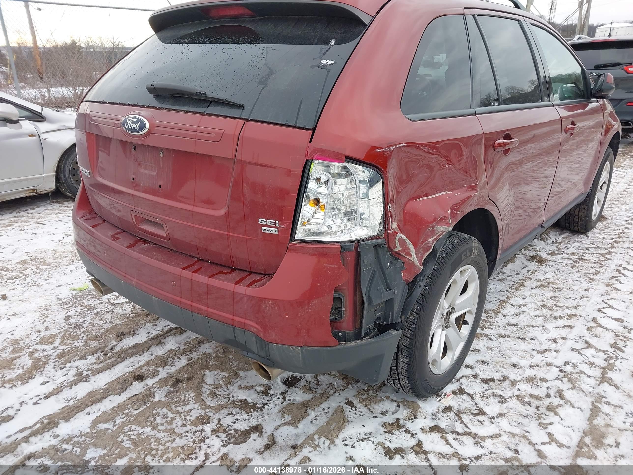 FORD EDGE image 6