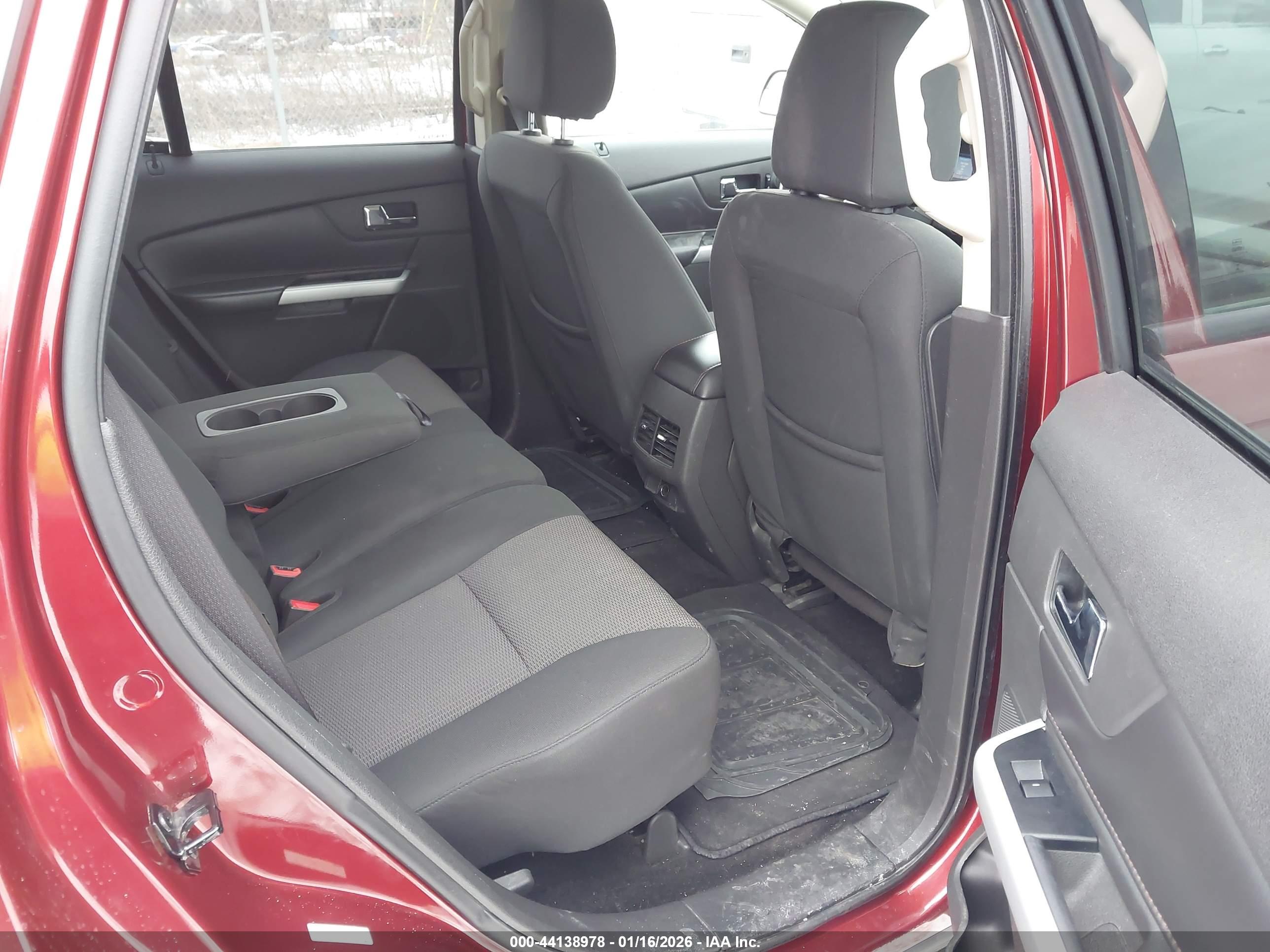 FORD EDGE image 8