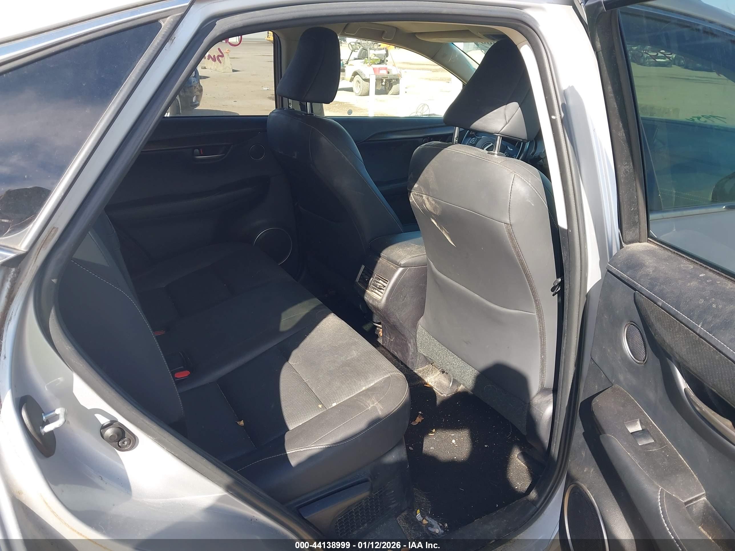LEXUS NX image 8
