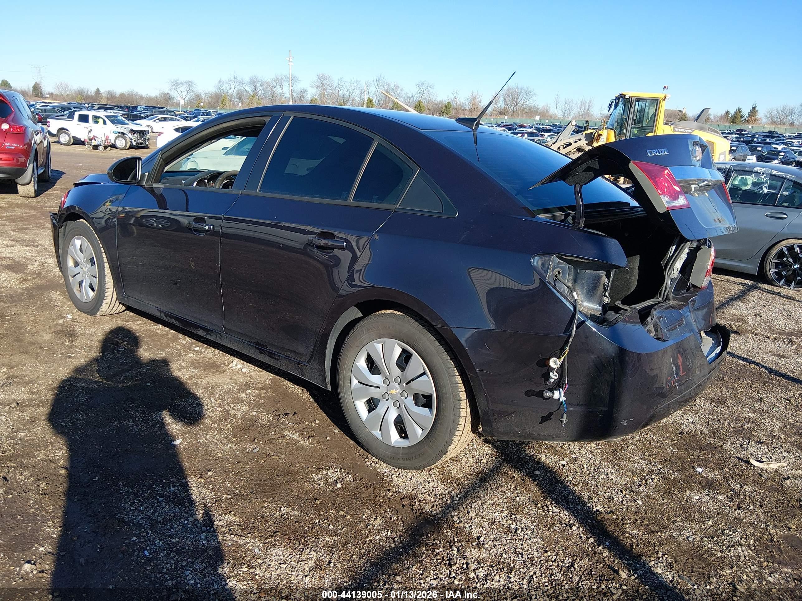 CHEVROLET CRUZE image 3