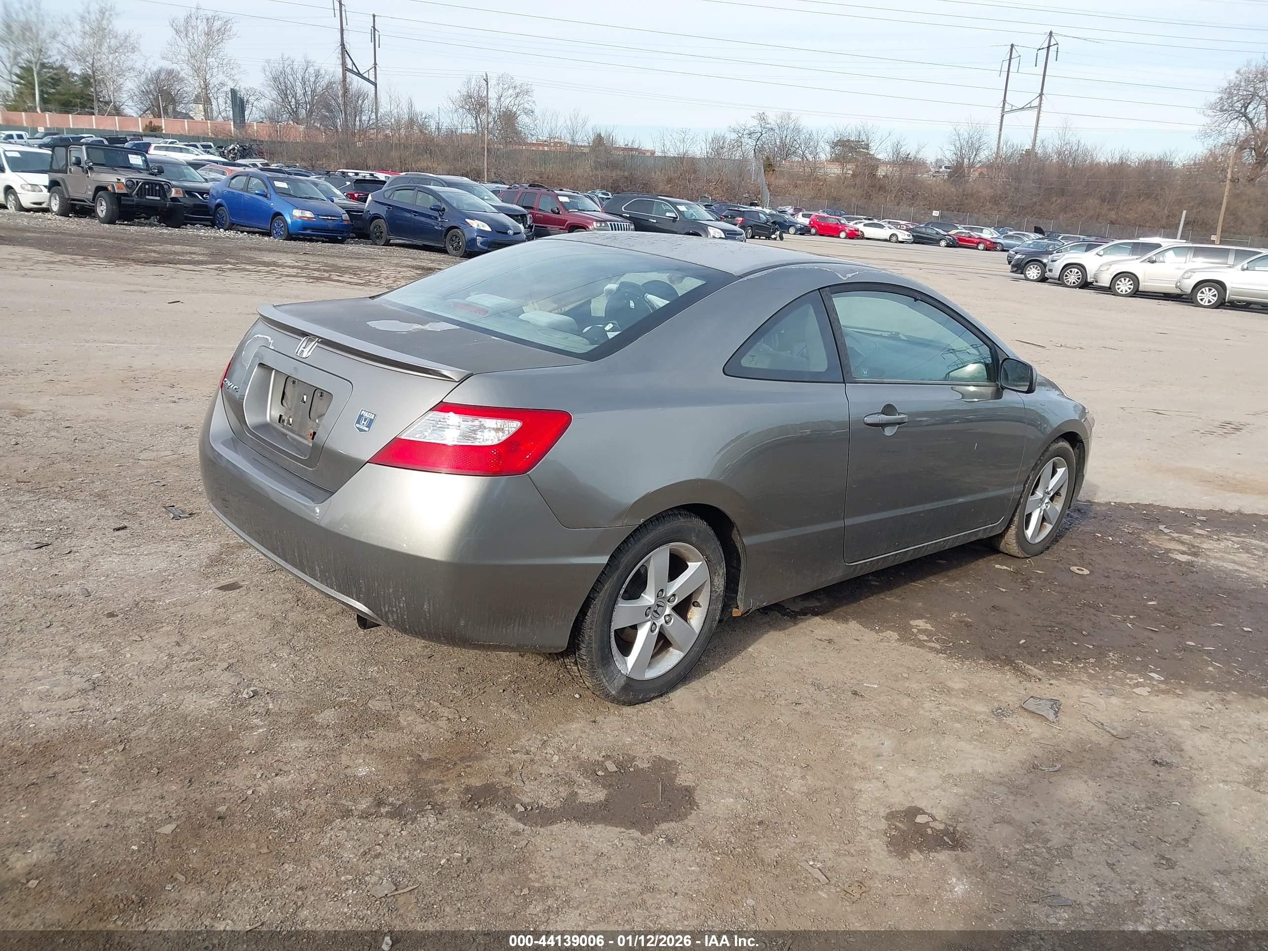 HONDA CIVIC image 4