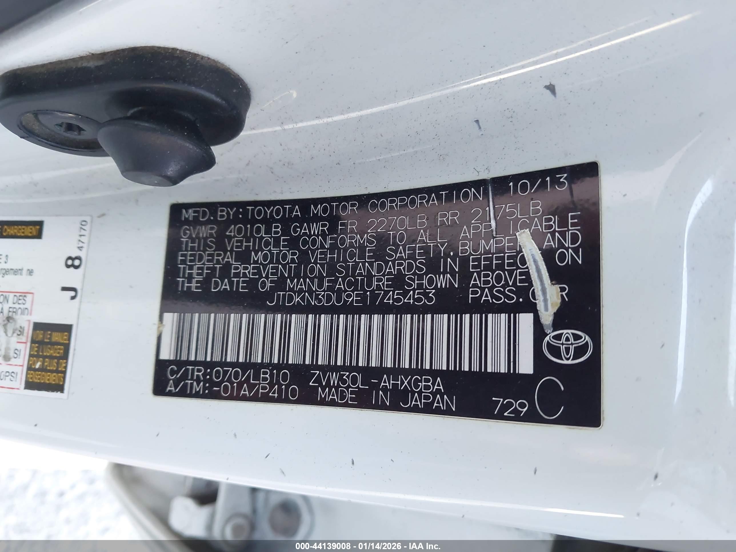 TOYOTA PRIUS image 9