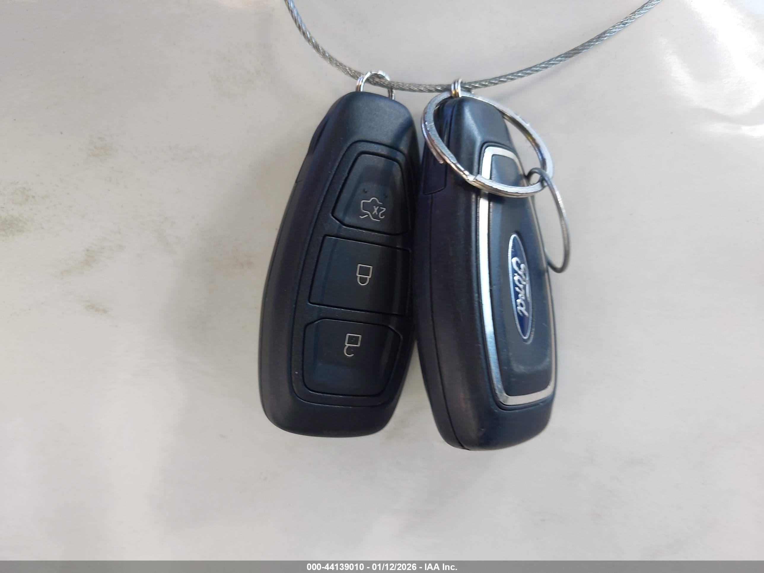 FORD FIESTA image 11
