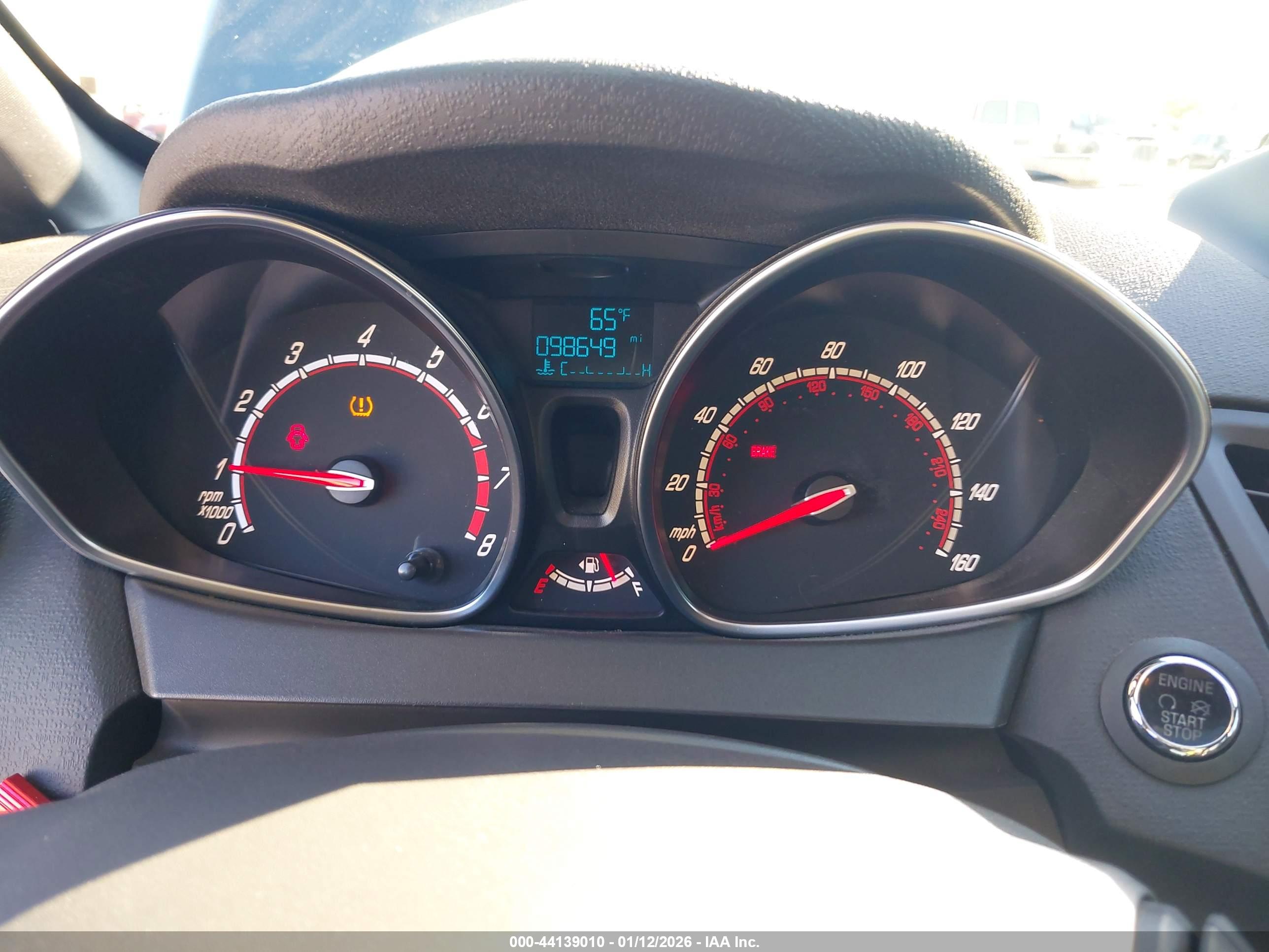 FORD FIESTA image 7