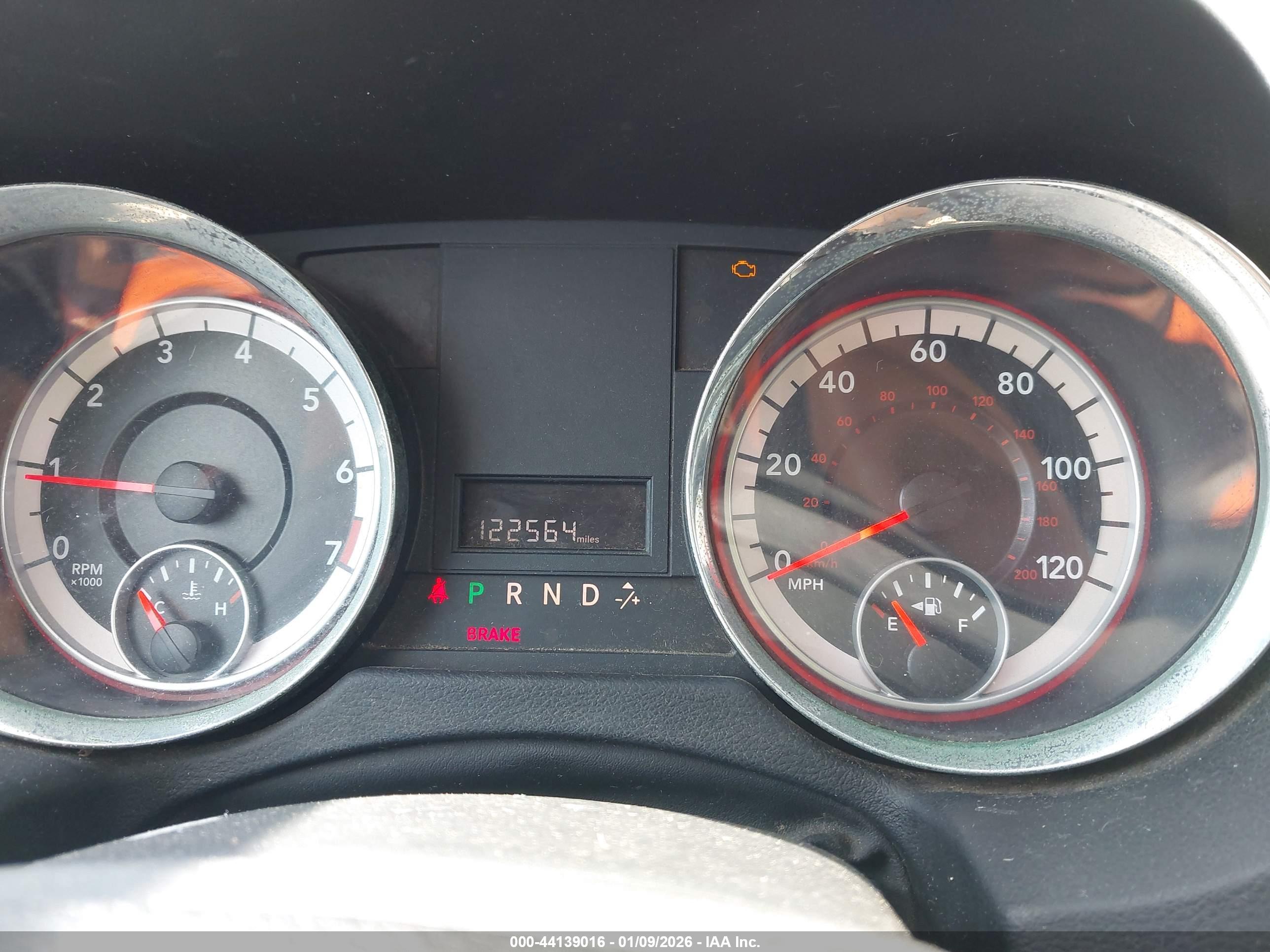 DODGE GRAND image 7