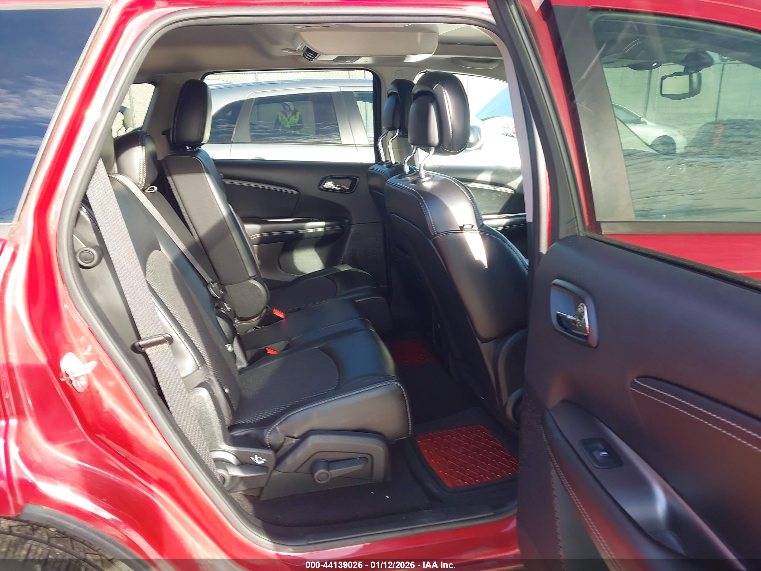 DODGE JOURNEY image 8