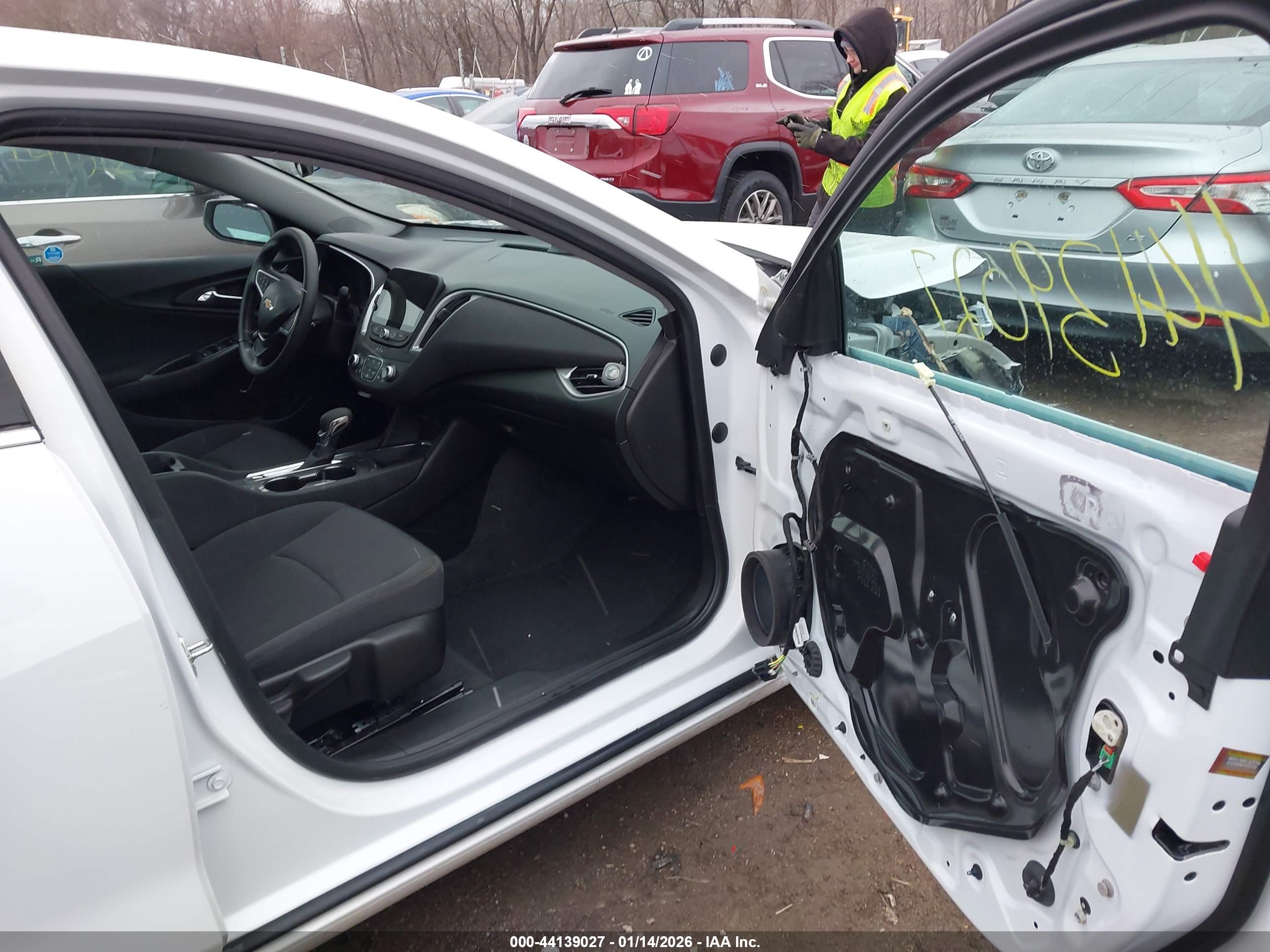 CHEVROLET MALIBU image 5
