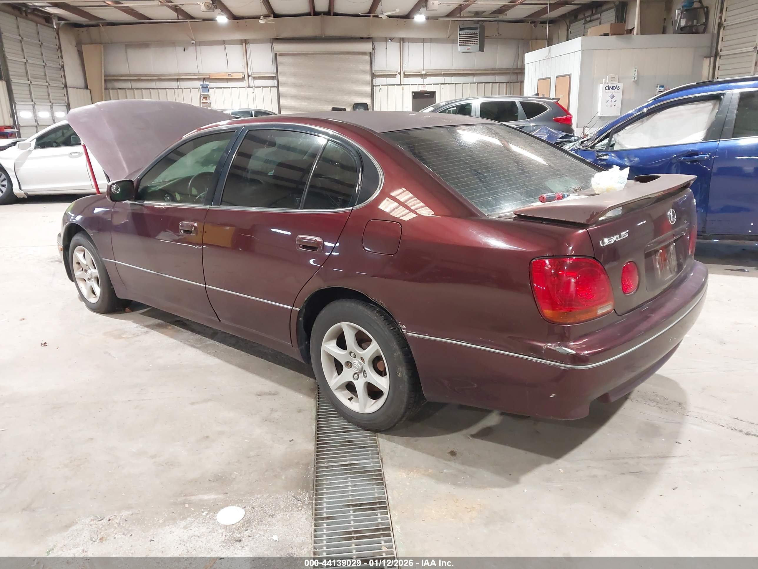 LEXUS GS image 3
