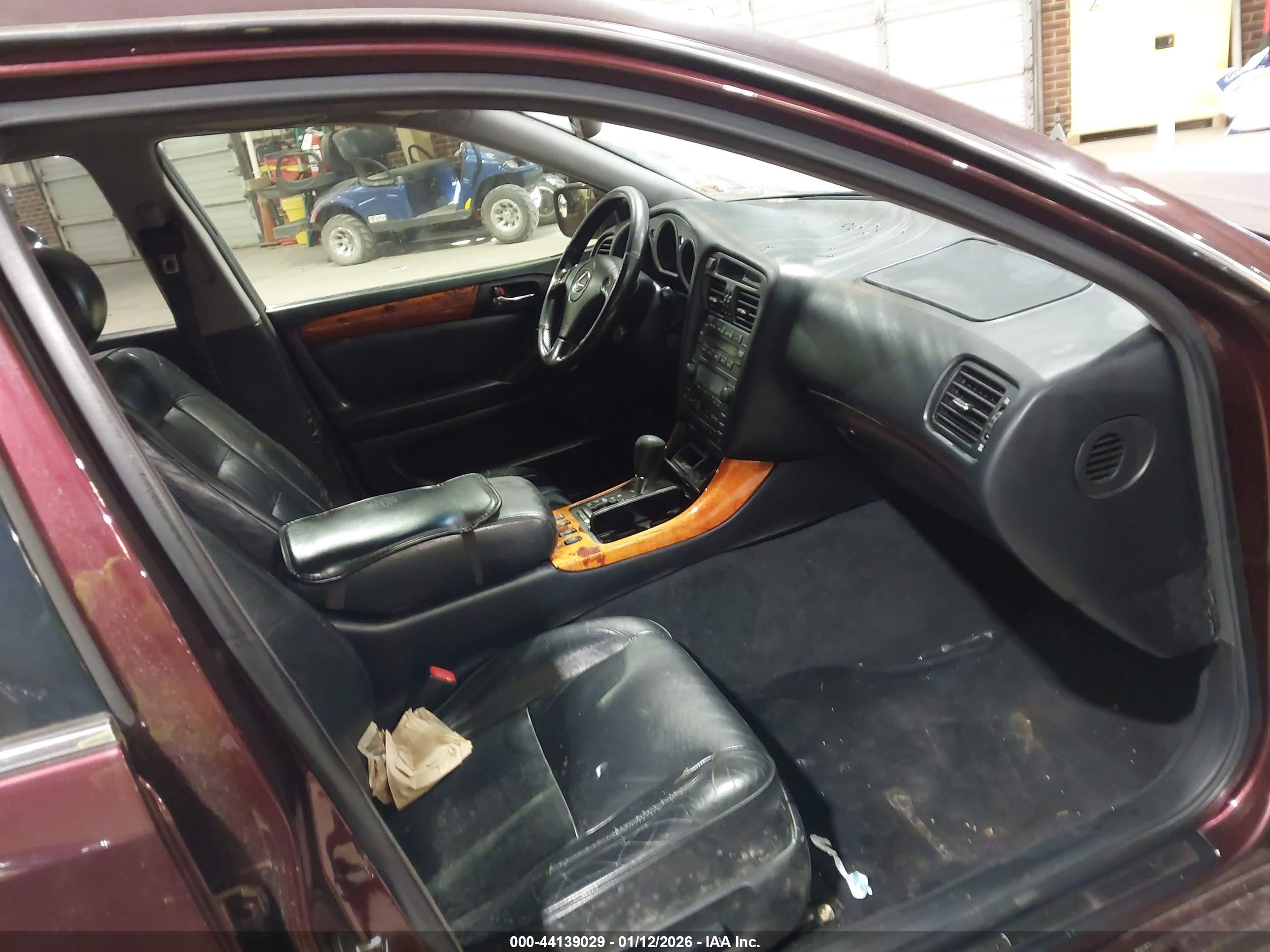 LEXUS GS image 5