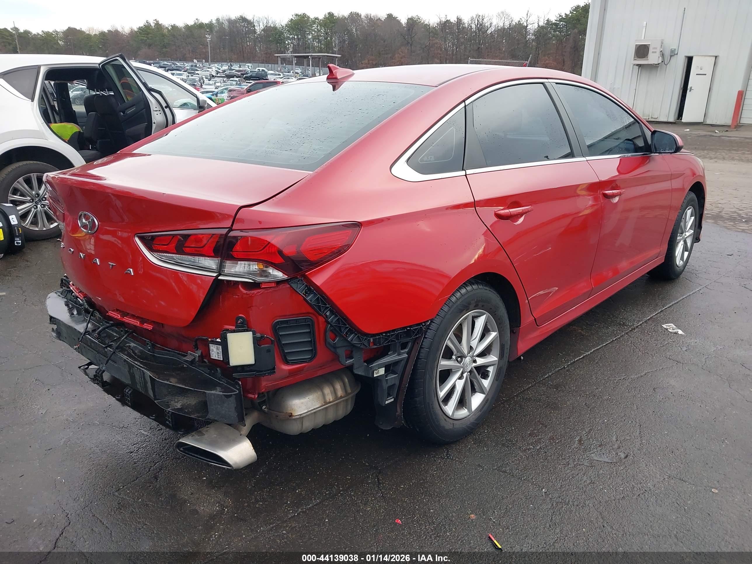 HYUNDAI SONATA image 4