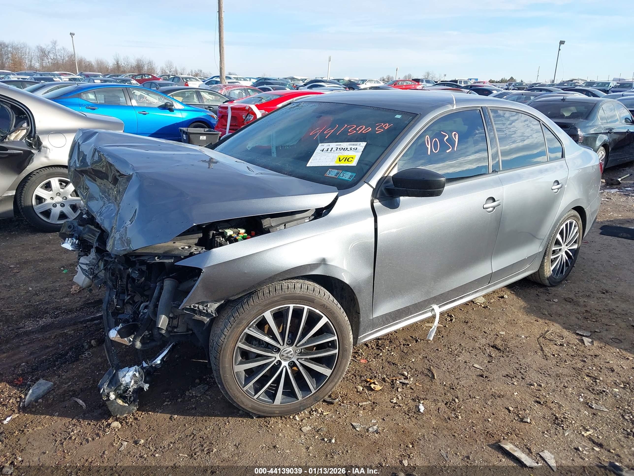 VOLKSWAGEN JETTA image 2