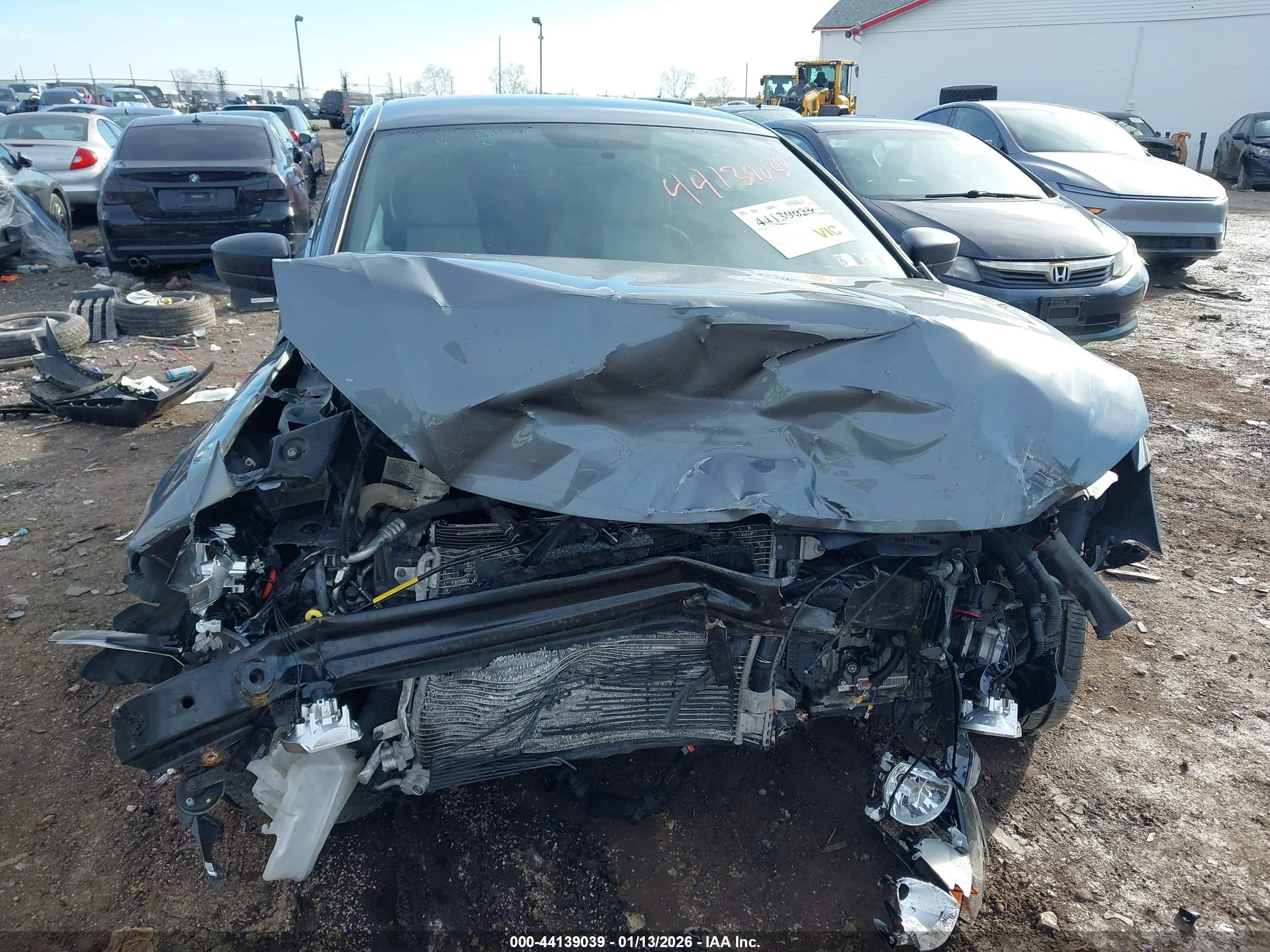 VOLKSWAGEN JETTA image 6