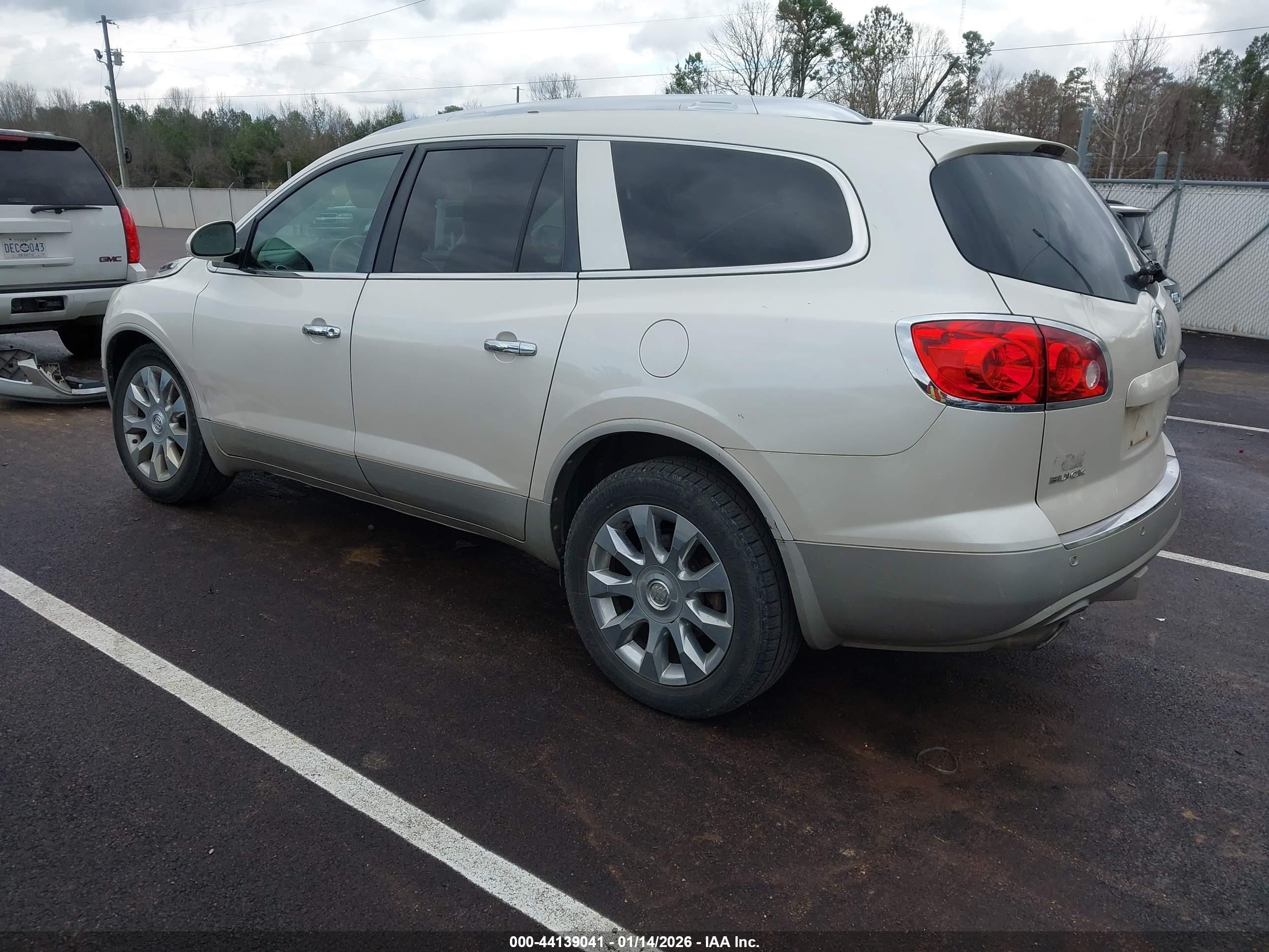 BUICK ENCLAVE image 3