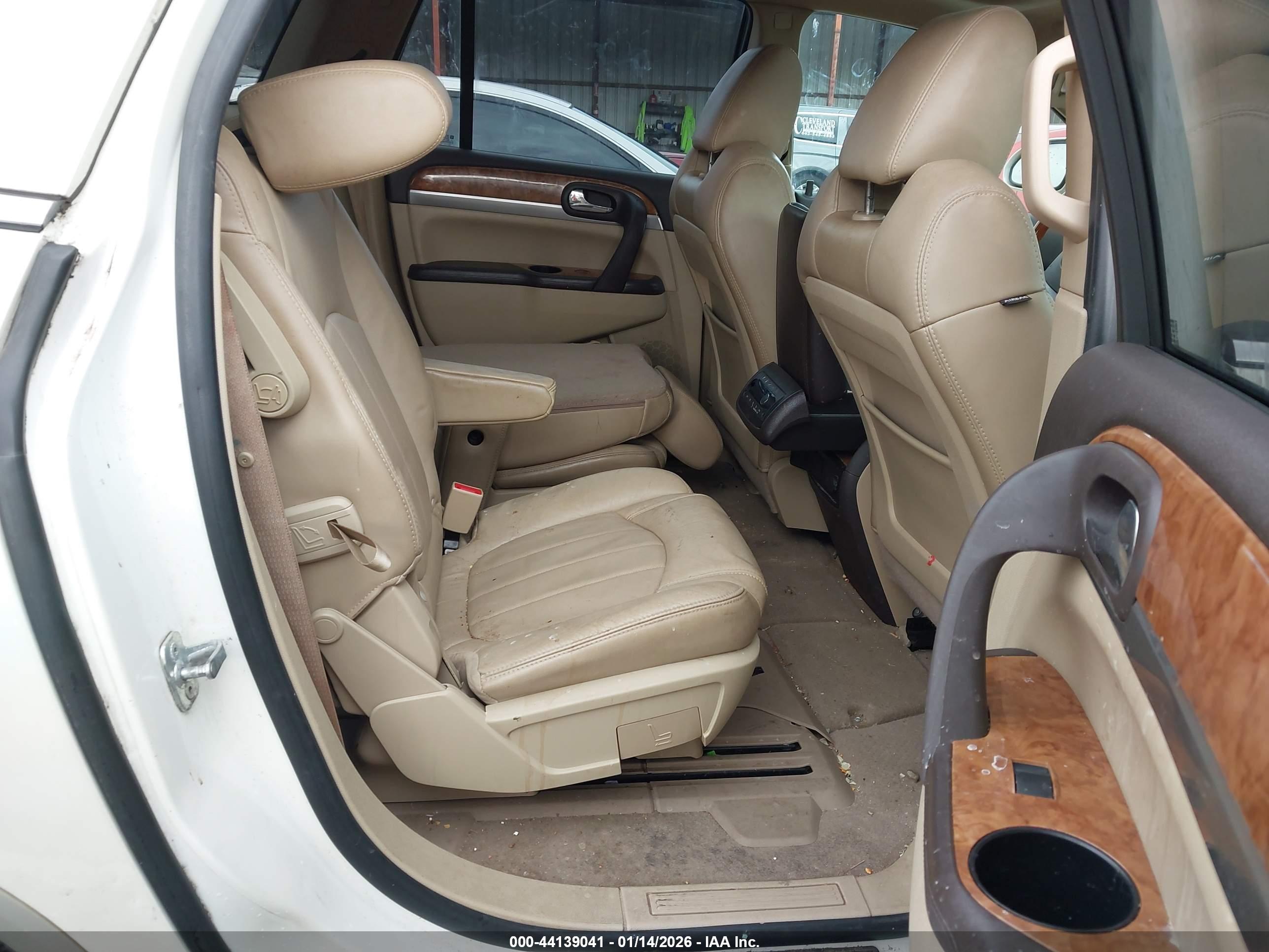 BUICK ENCLAVE image 8