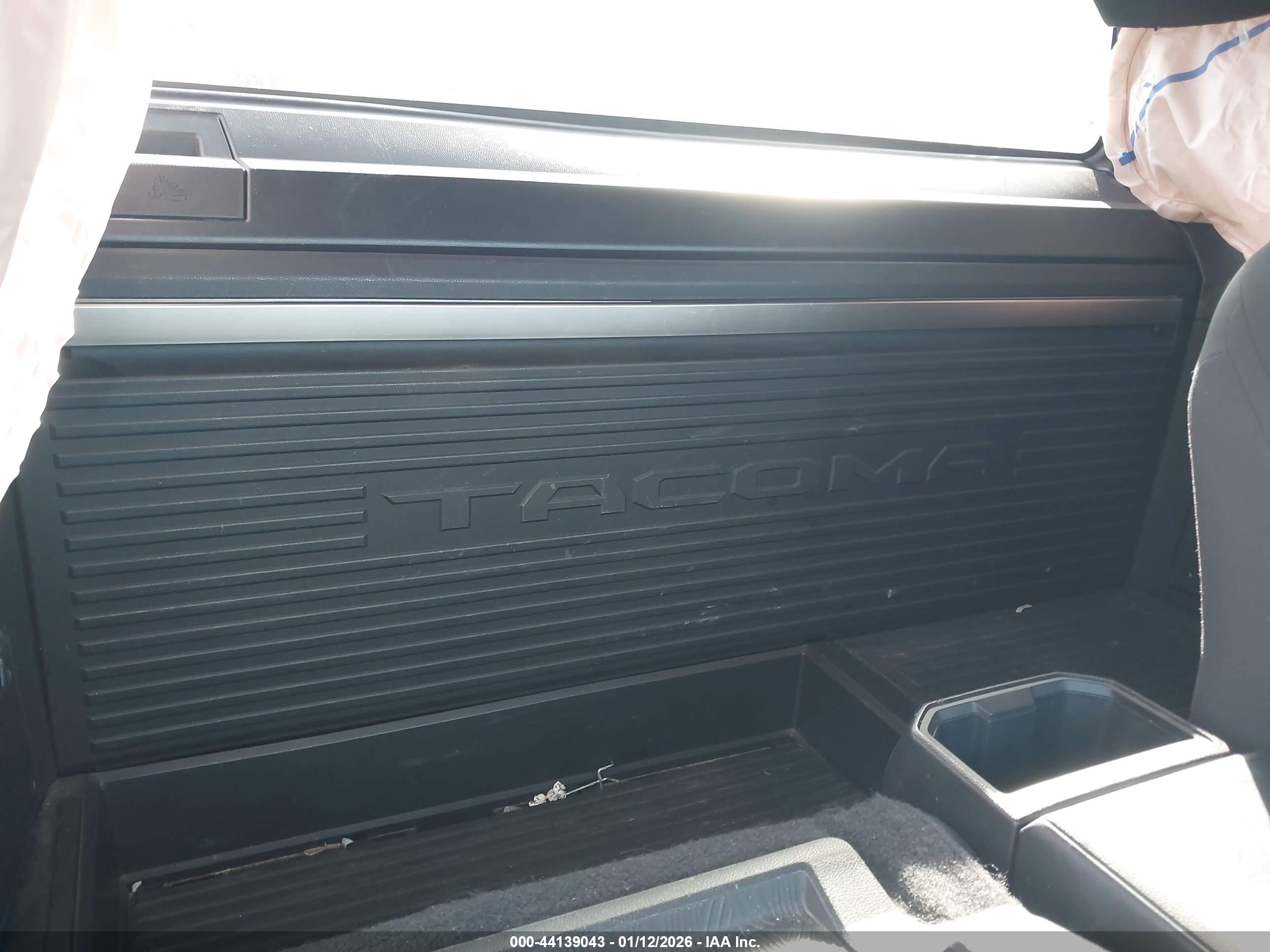 TOYOTA TACOMA image 8