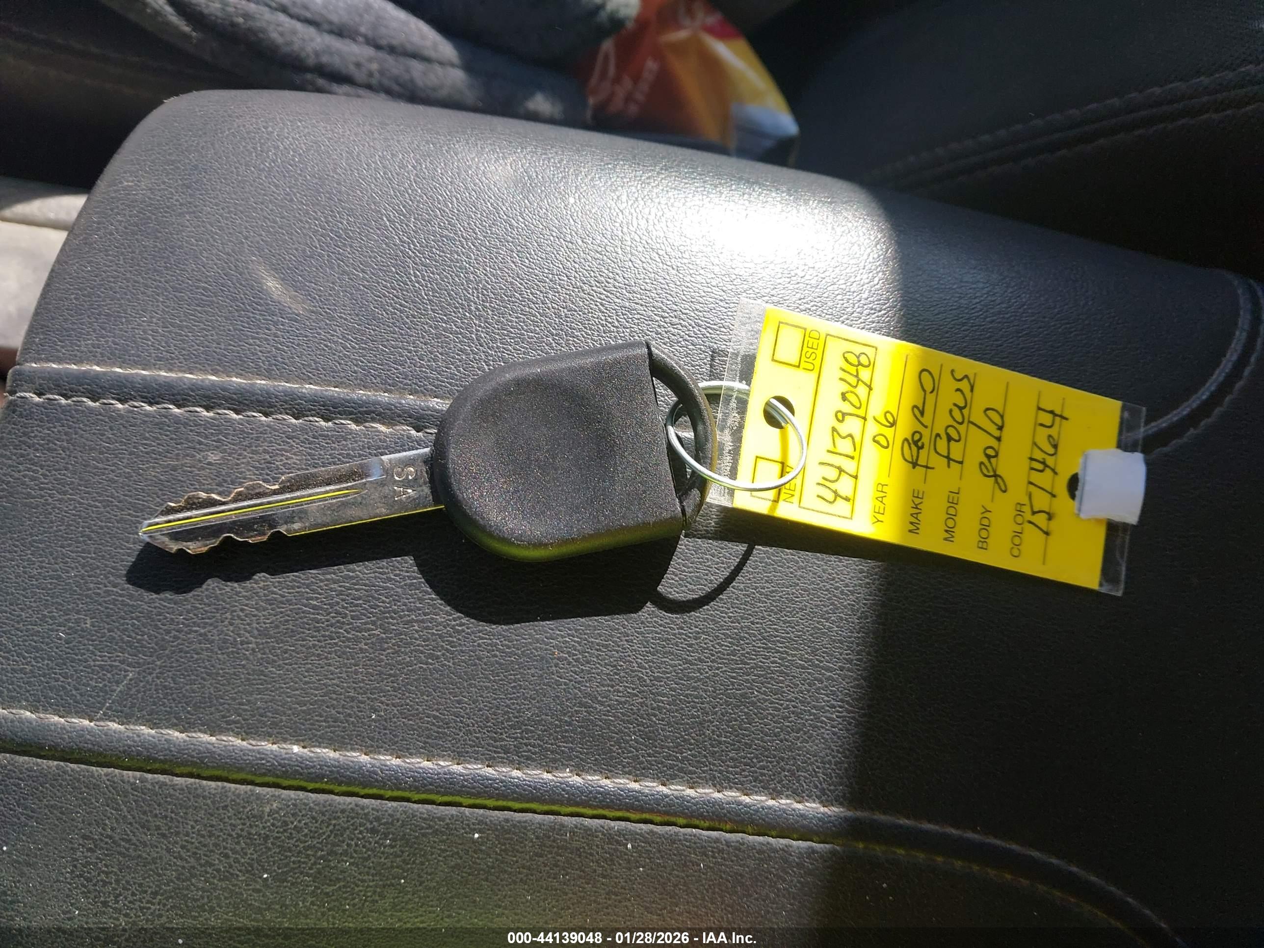 FORD FOCUS image 11