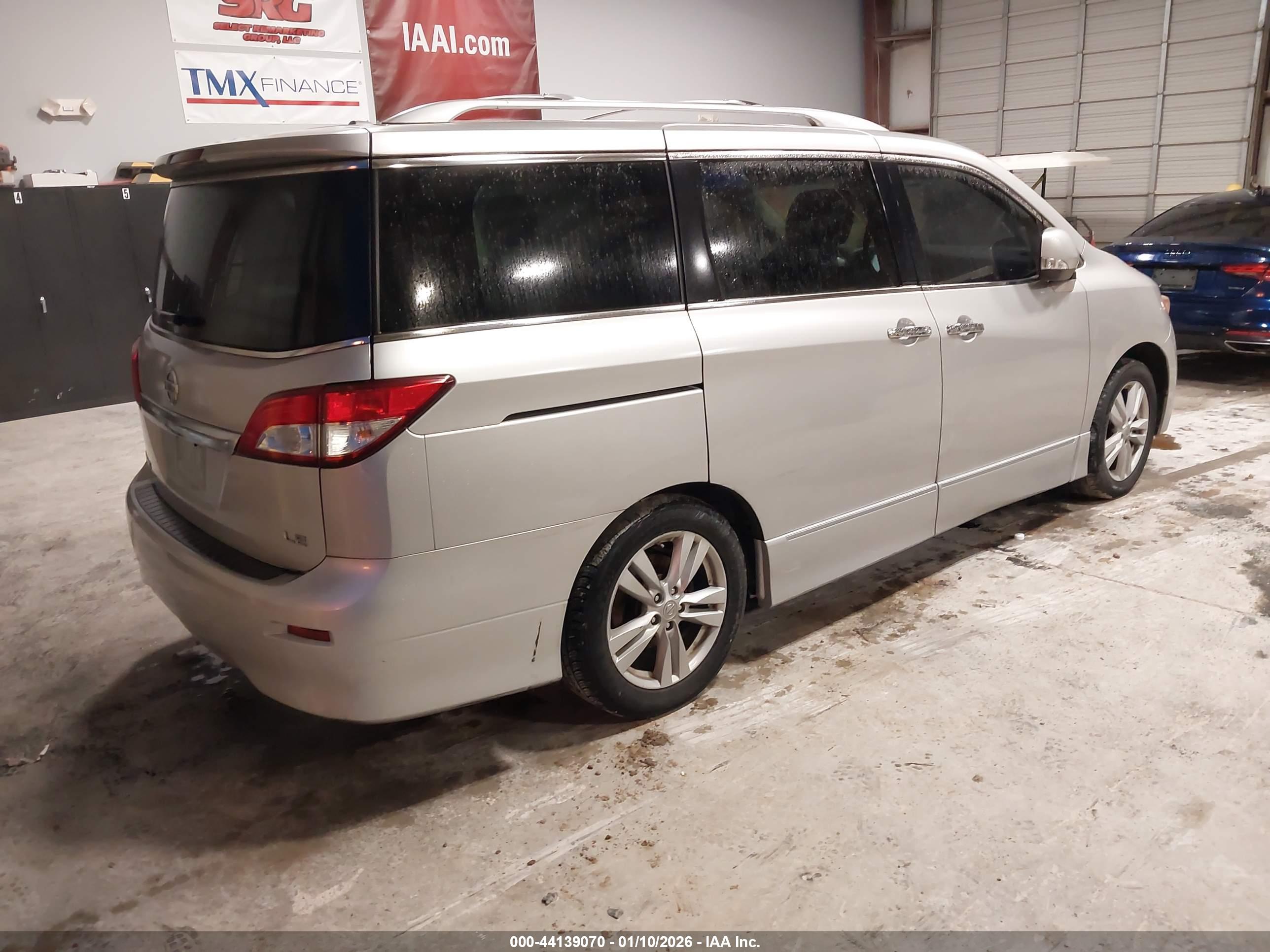 NISSAN QUEST image 4