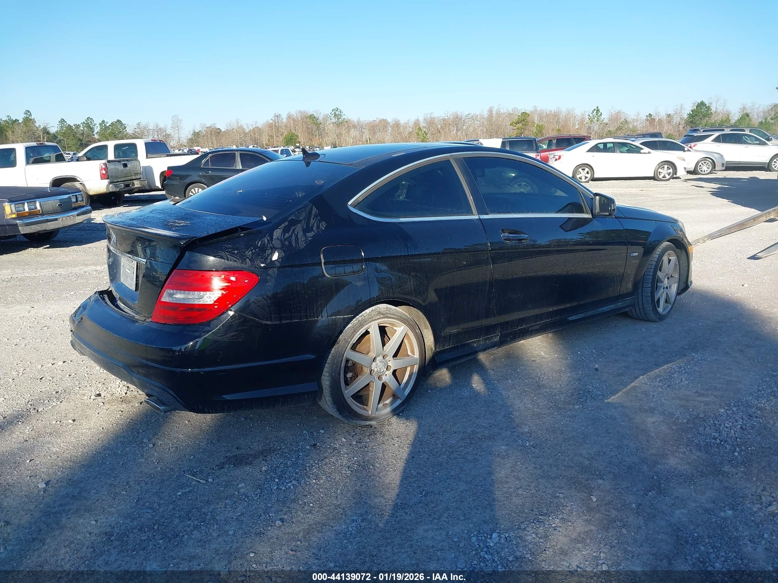 MERCEDES-BENZ C image 4