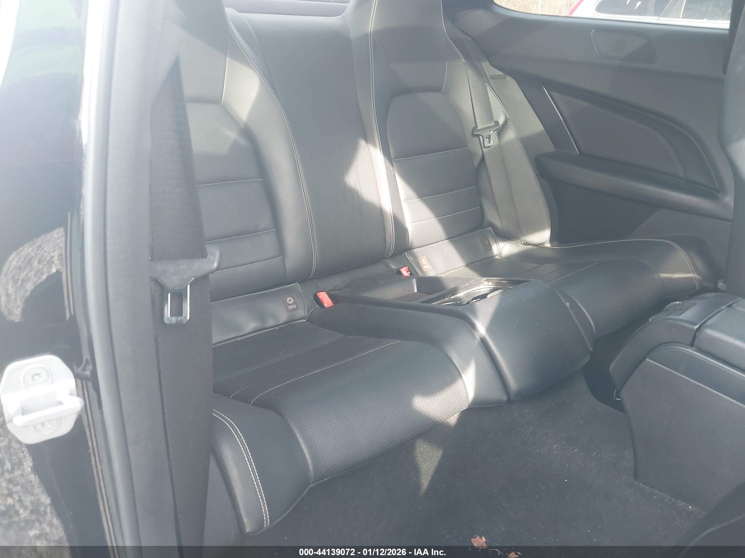 MERCEDES-BENZ C image 8