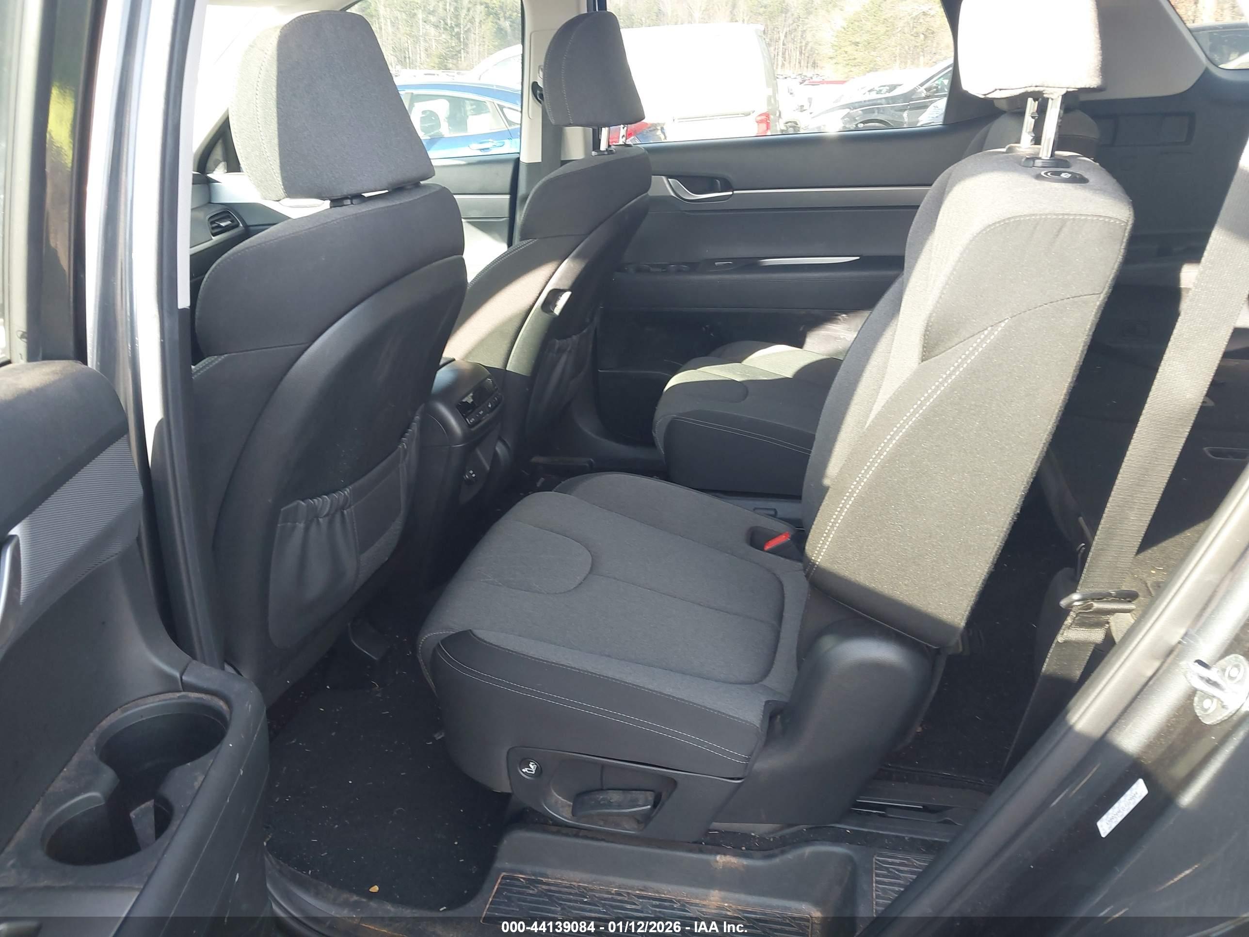 HYUNDAI PALISADE image 8