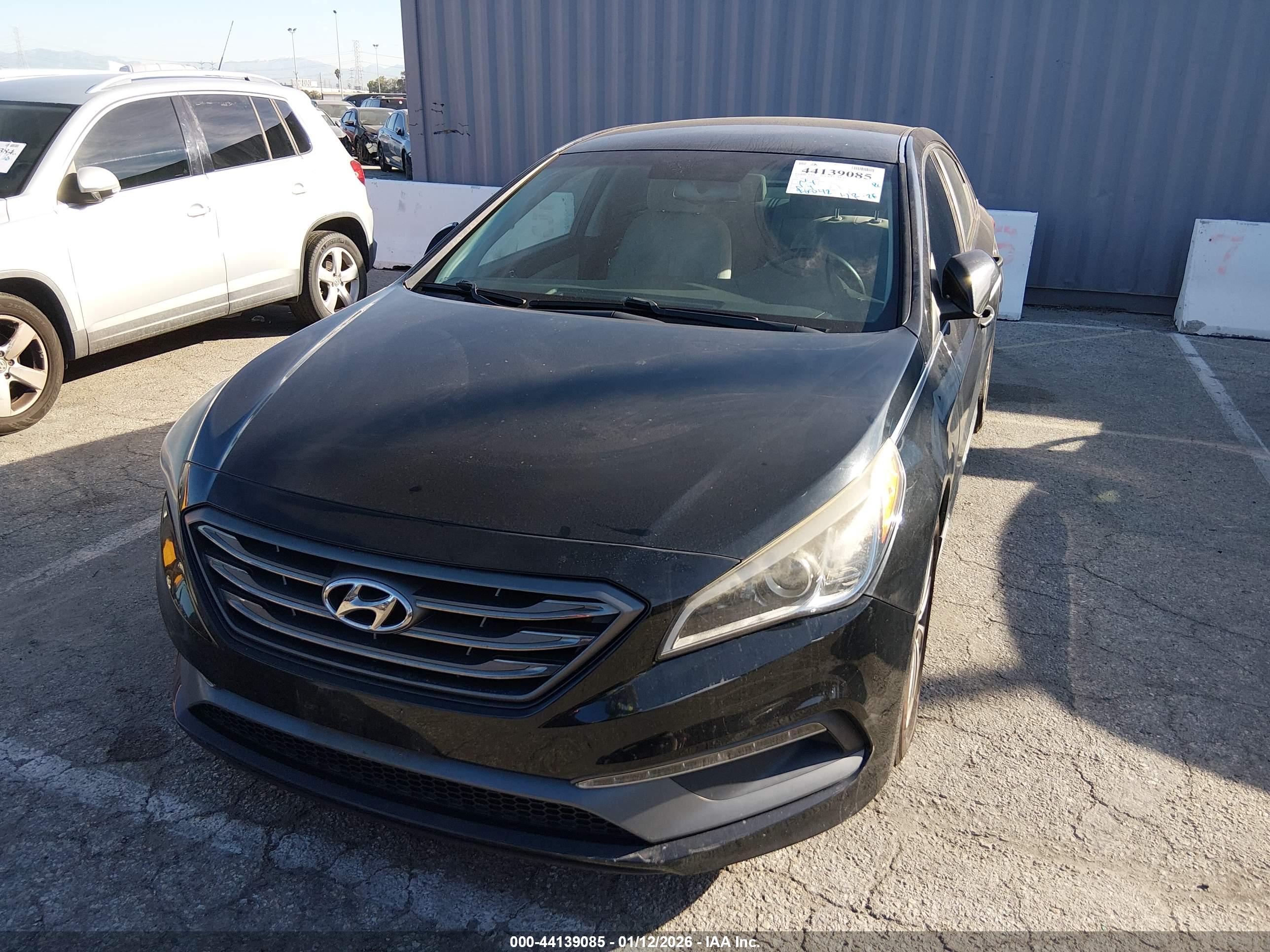 HYUNDAI SONATA image 6