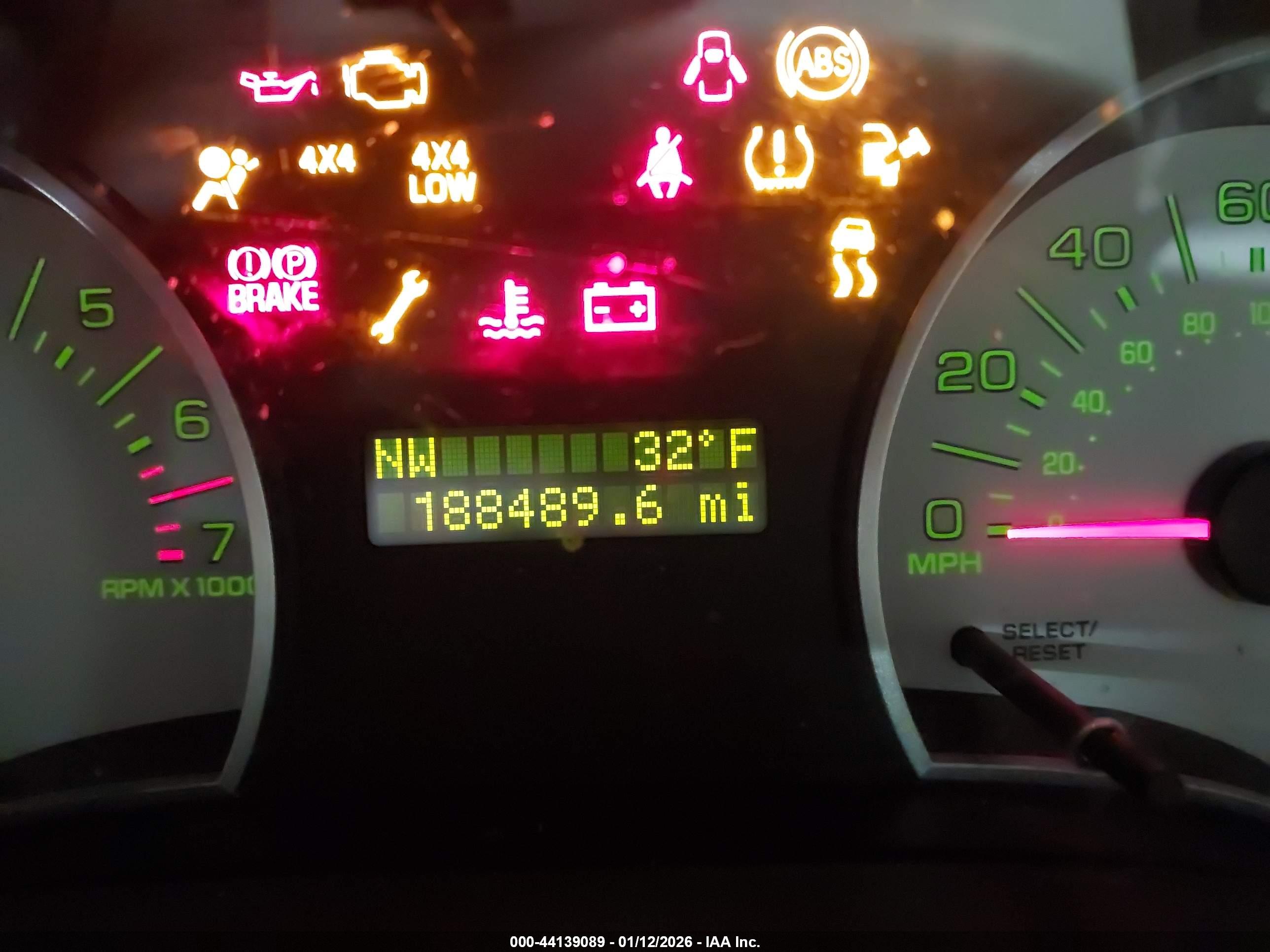 FORD EXPLORER image 7