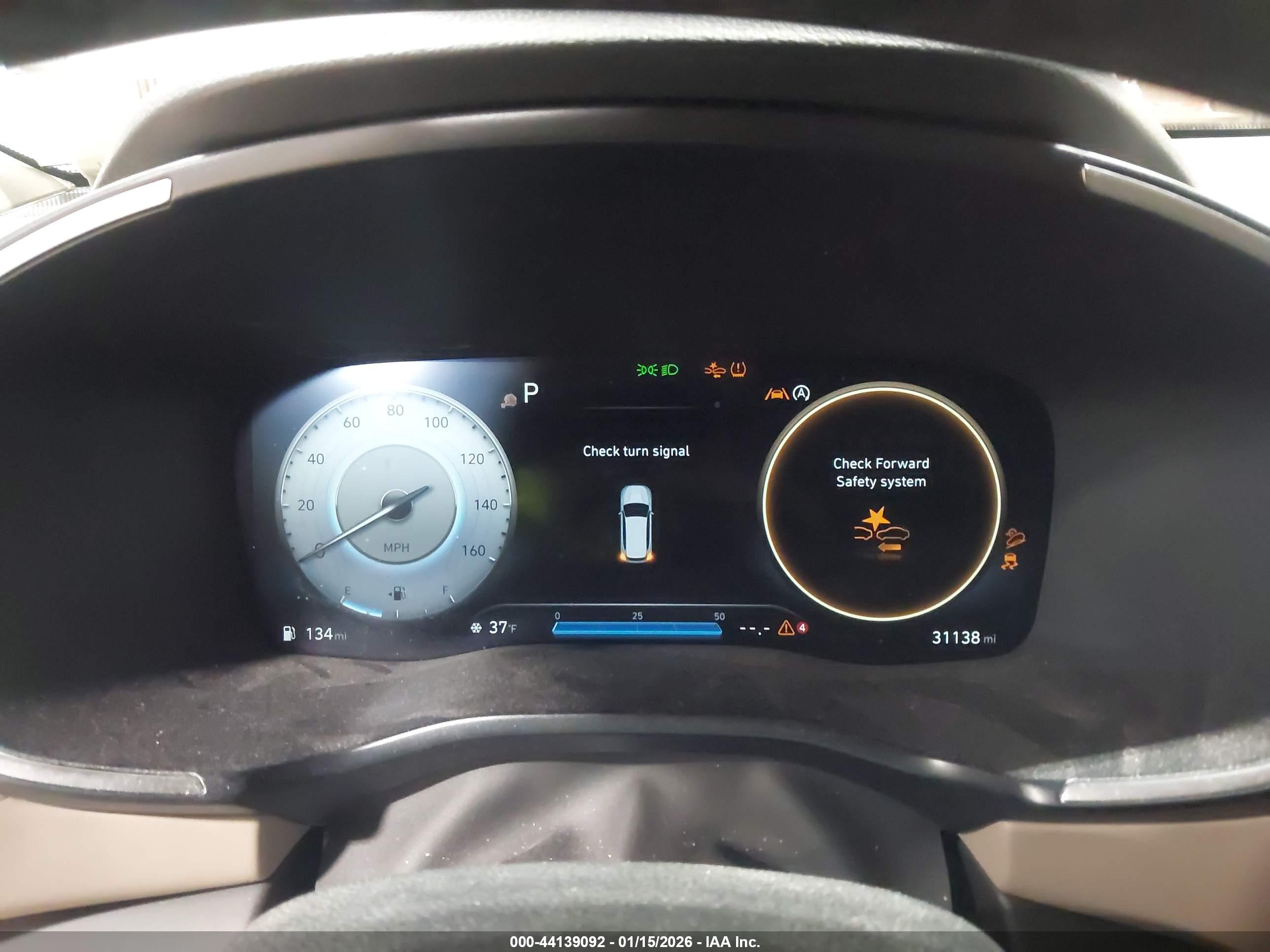 HYUNDAI SANTA image 7