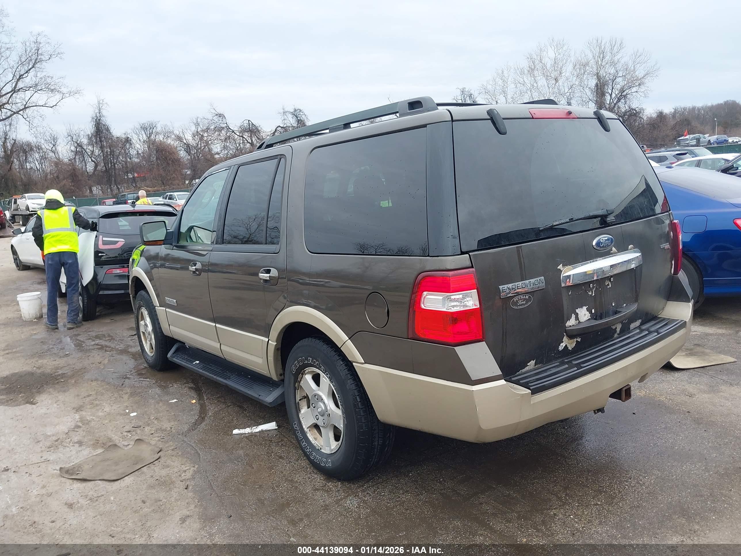 FORD EXPEDITION image 3