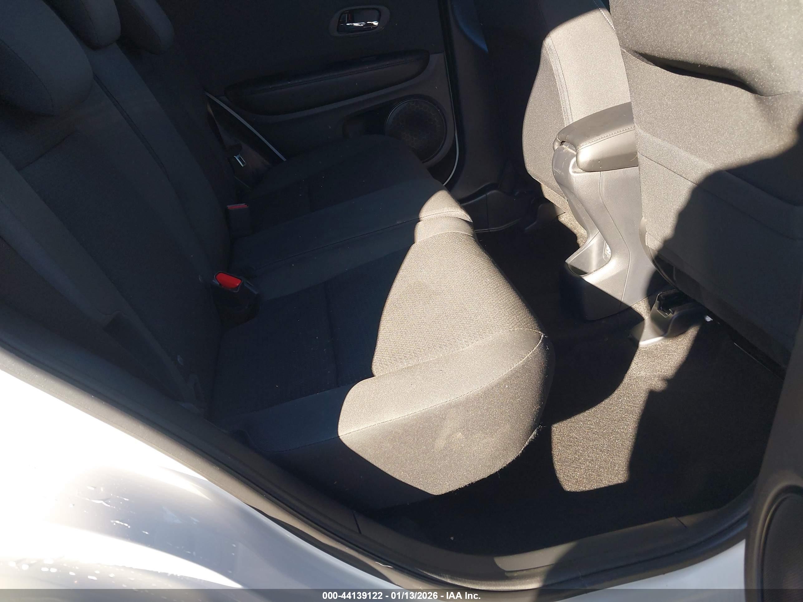 HONDA HR-V image 8