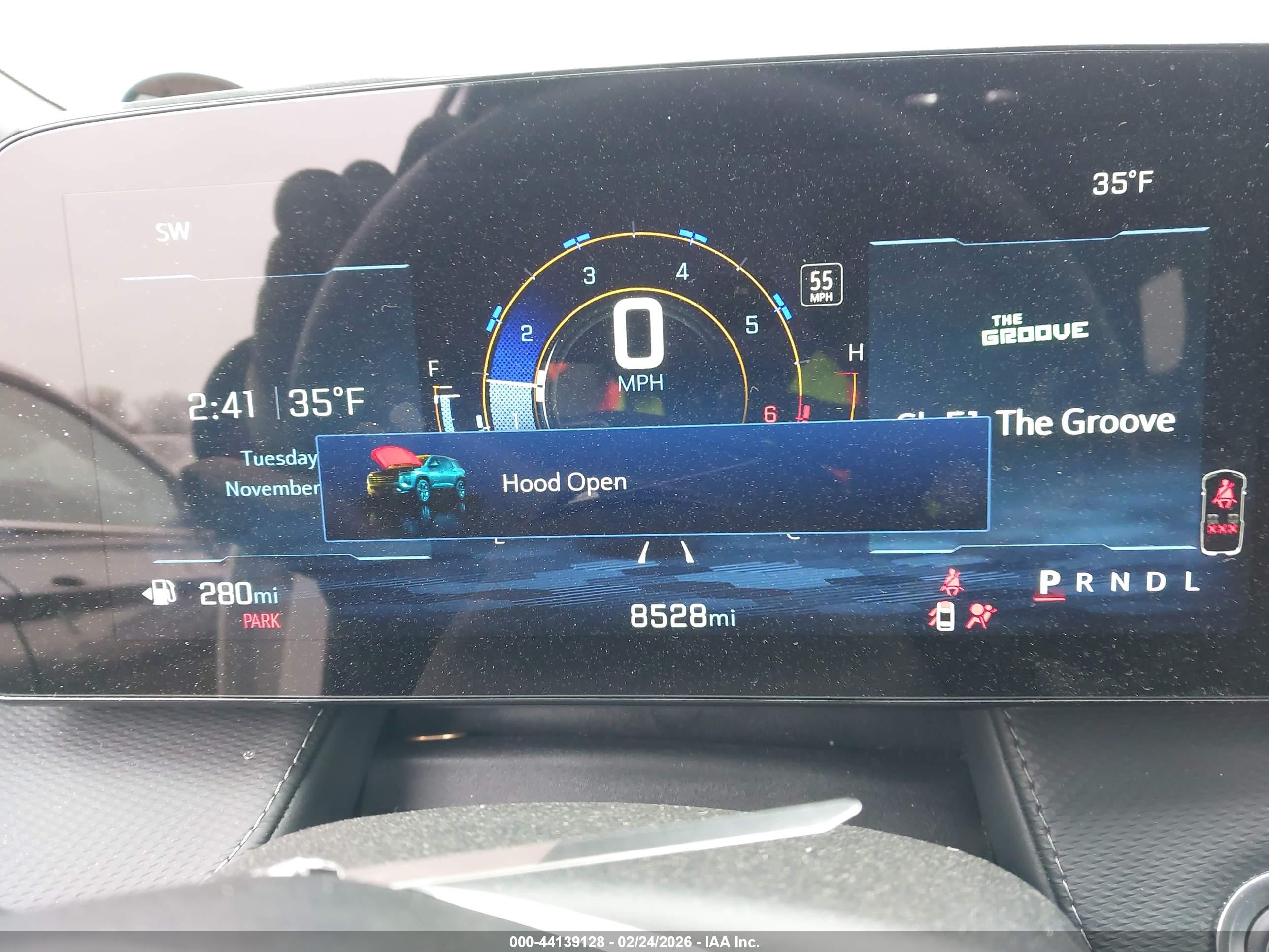 CHEVROLET EQUINOX image 7