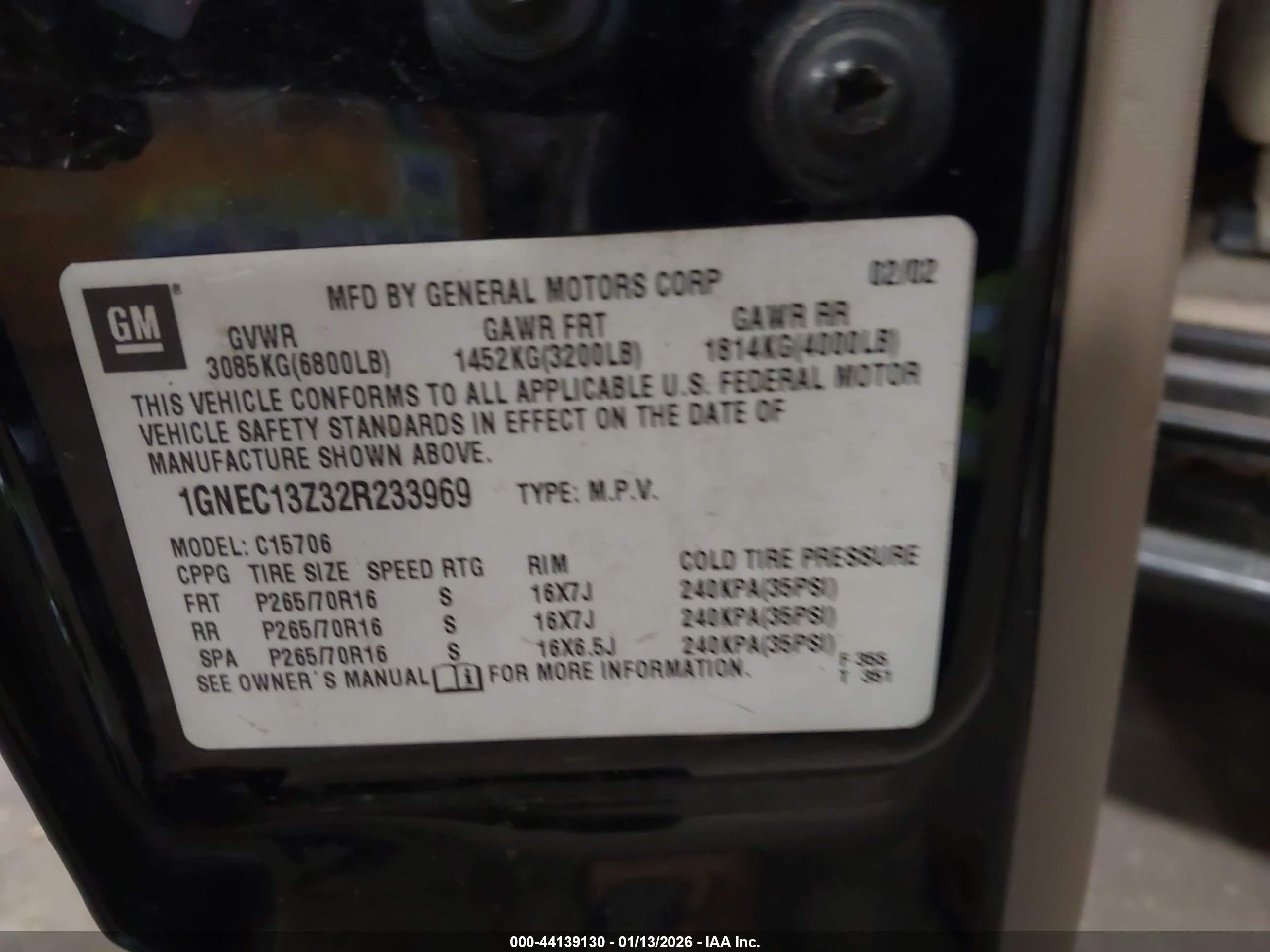 CHEVROLET TAHOE image 9